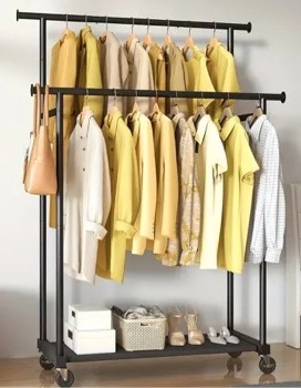 Double rod garment hanger