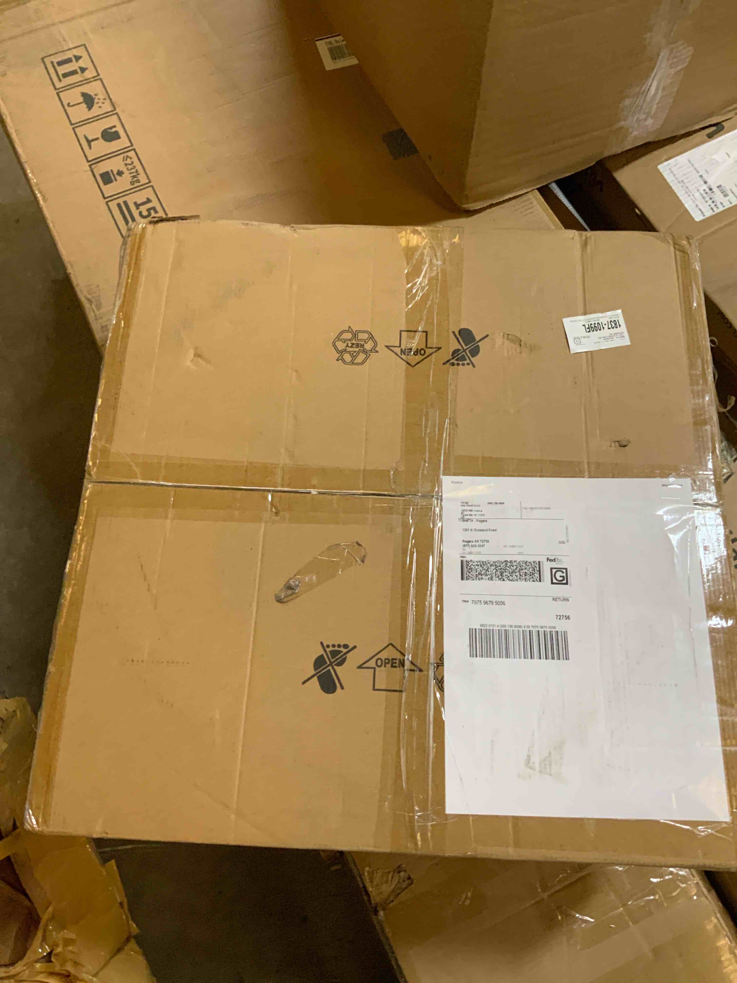 https://s3.amazonaws.com/lotting-images-prod/RustDustWanderlust/BRN2072676_1757785765282.jpeg
