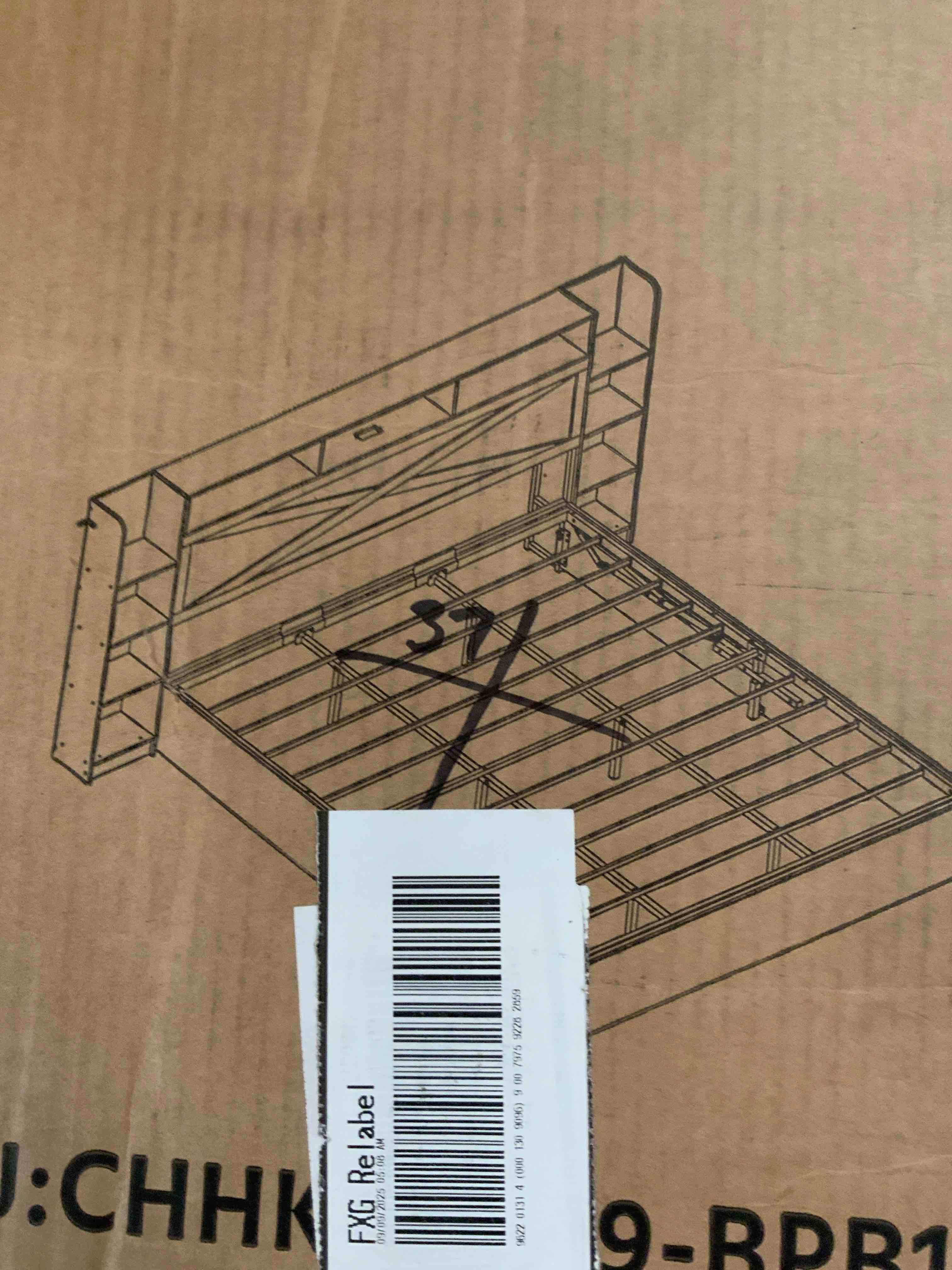 https://s3.amazonaws.com/lotting-images-prod/RustDustWanderlust/BRN2072960_1758138592108.jpeg