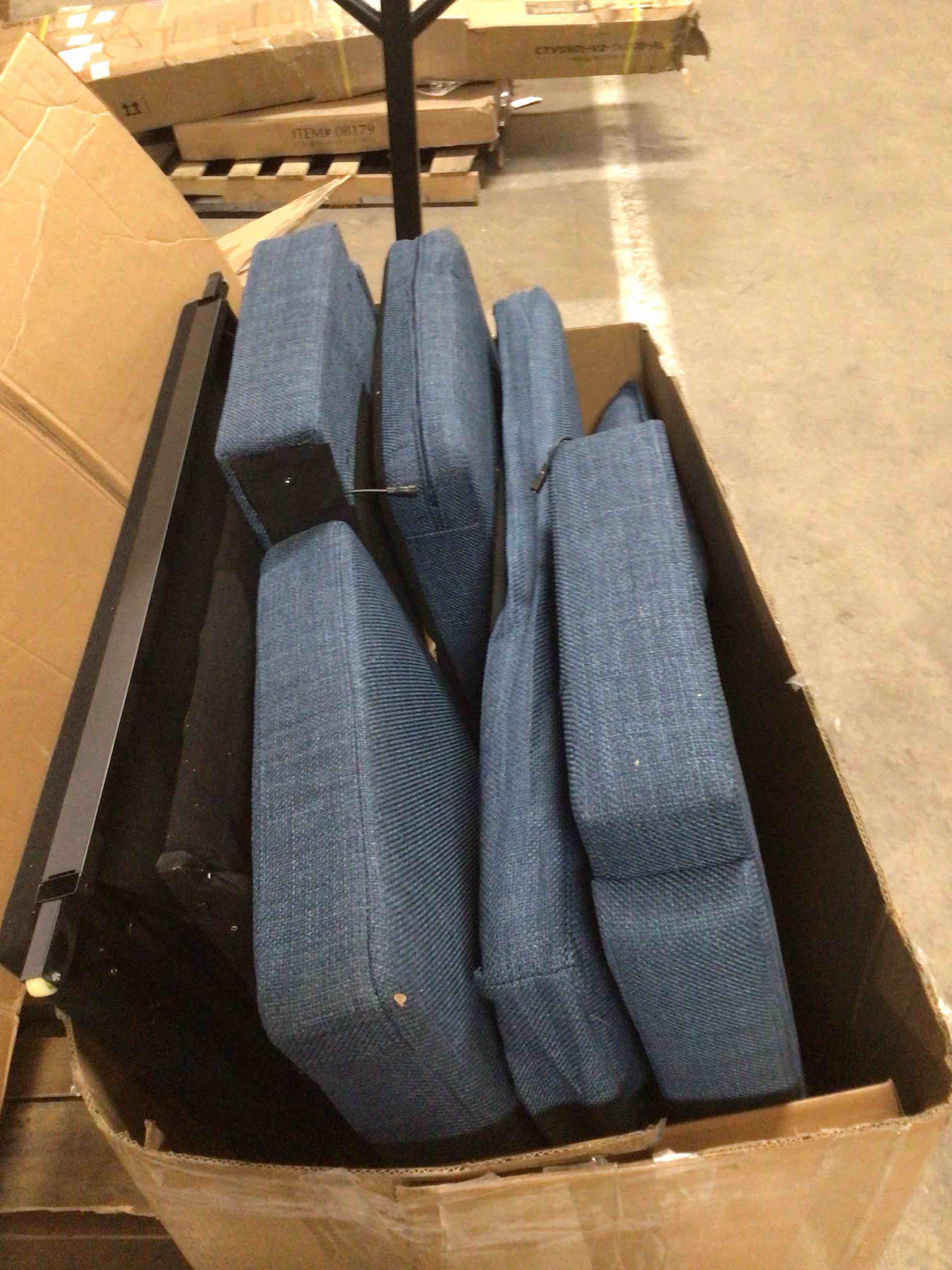 Vesna L-shape 81" Wide Space-Saving Sleeper Sofa Upholstered Pull-out Sofa Bed