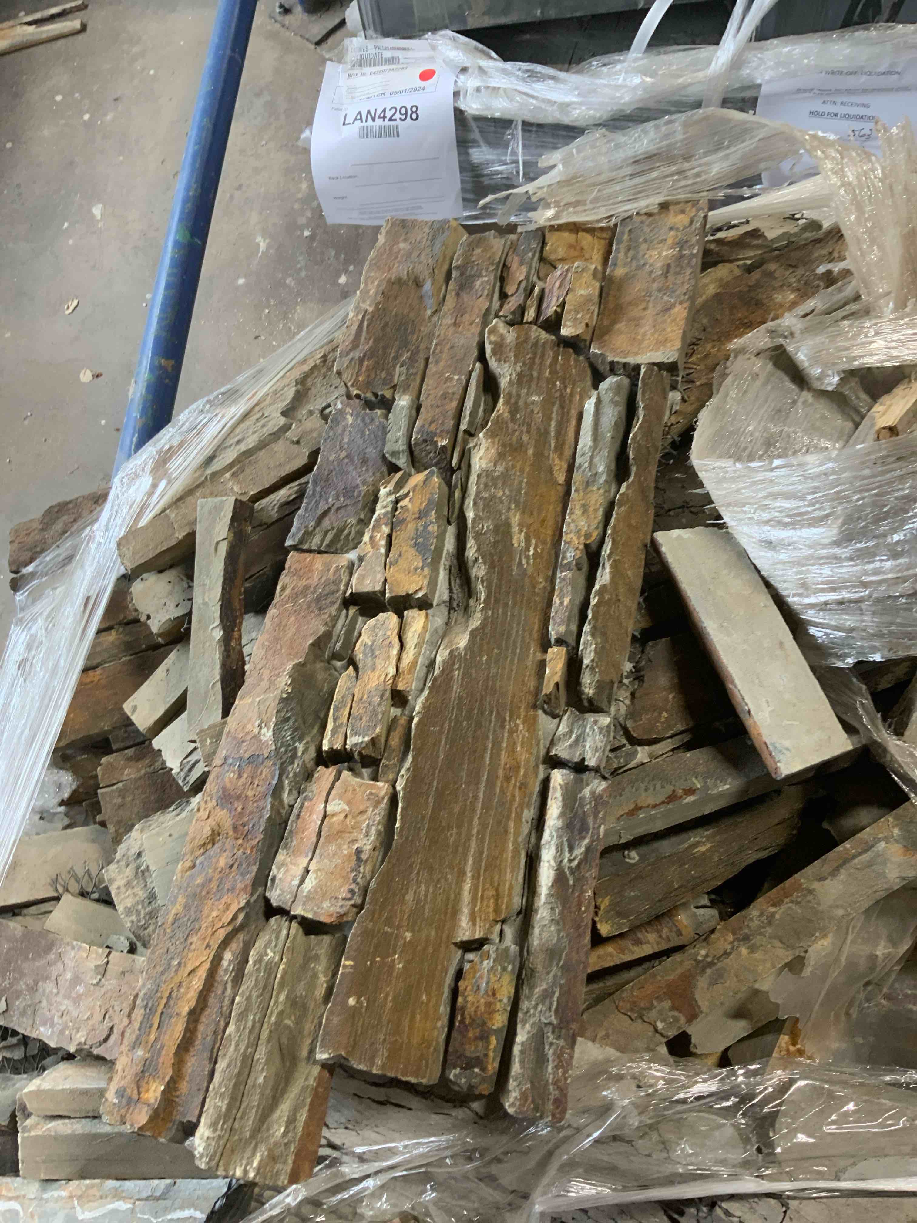 Rustic Cobble Stone Slate 100 sq ft +/-