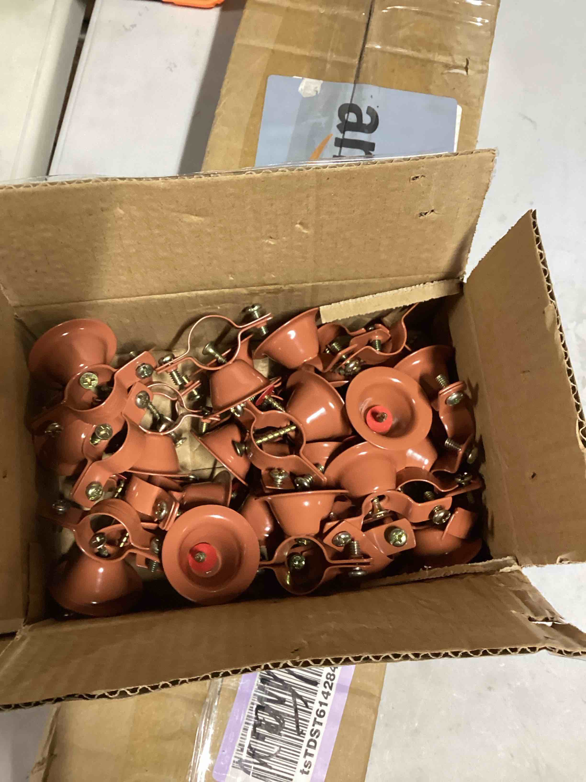 CTS epoxy bell hanger 100 count