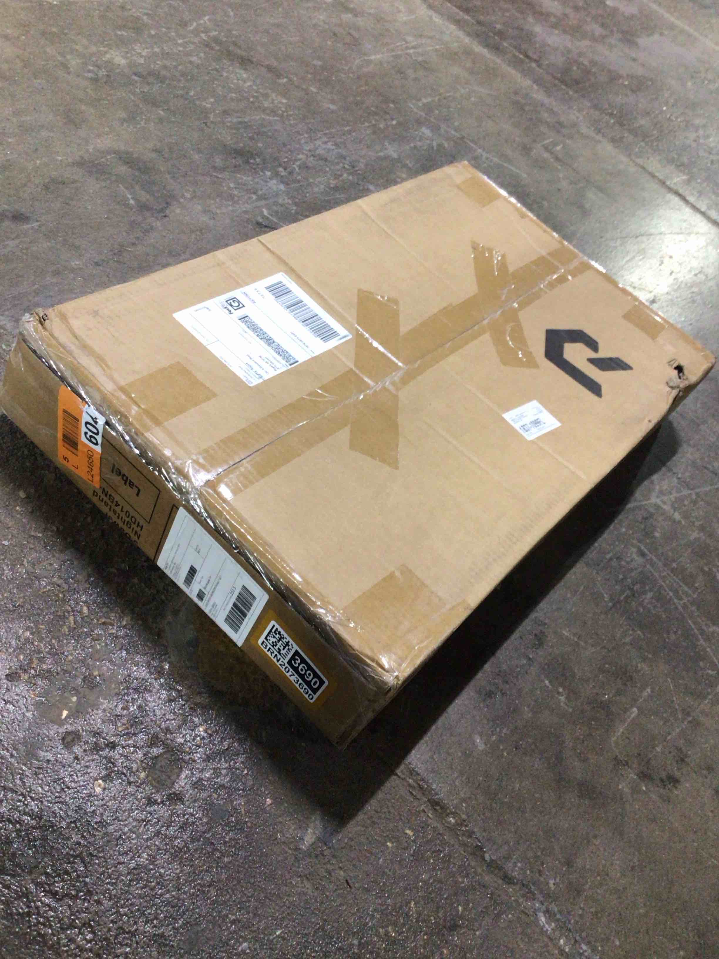 https://s3.amazonaws.com/lotting-images-prod/RustDustWanderlust/BRN2073690_1759177918478.jpeg