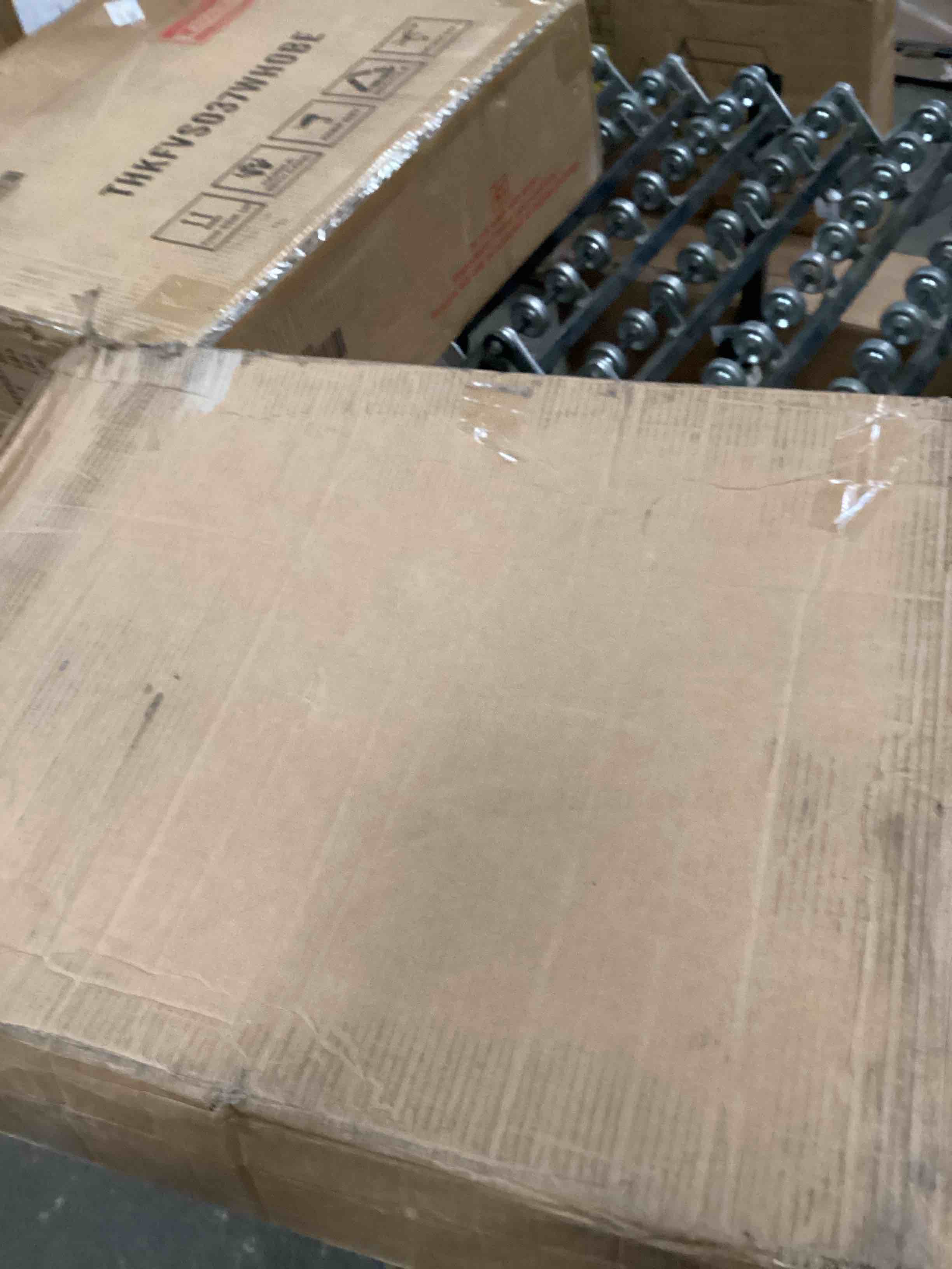 https://s3.amazonaws.com/lotting-images-prod/RustDustWanderlust/BRN2074121_1759247278467.jpeg