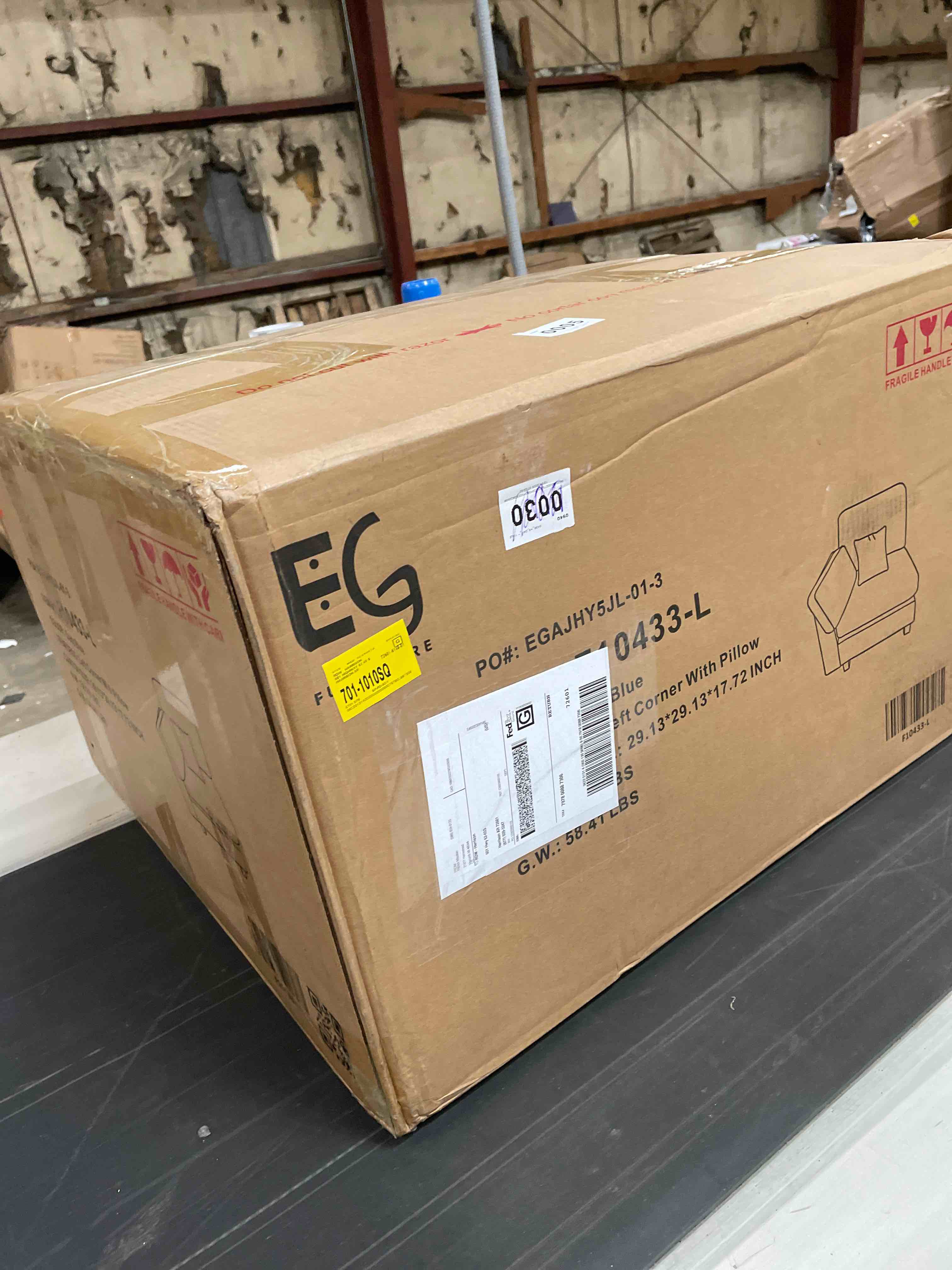 Condition photo showing Good Condition for Armless Chair