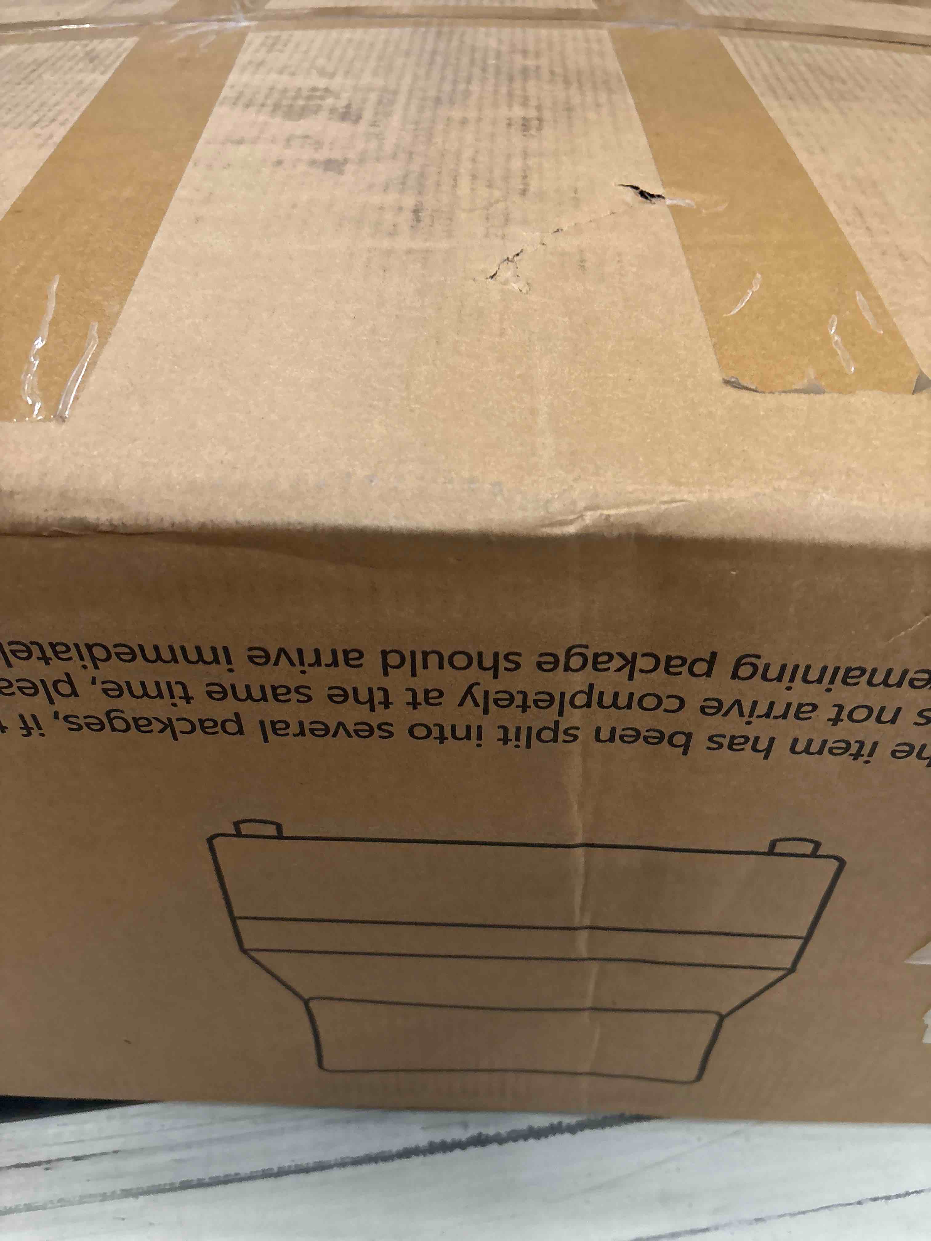 Leilonie Pre-Lit Green Full Fir Artificial Christmas Tree with Lights