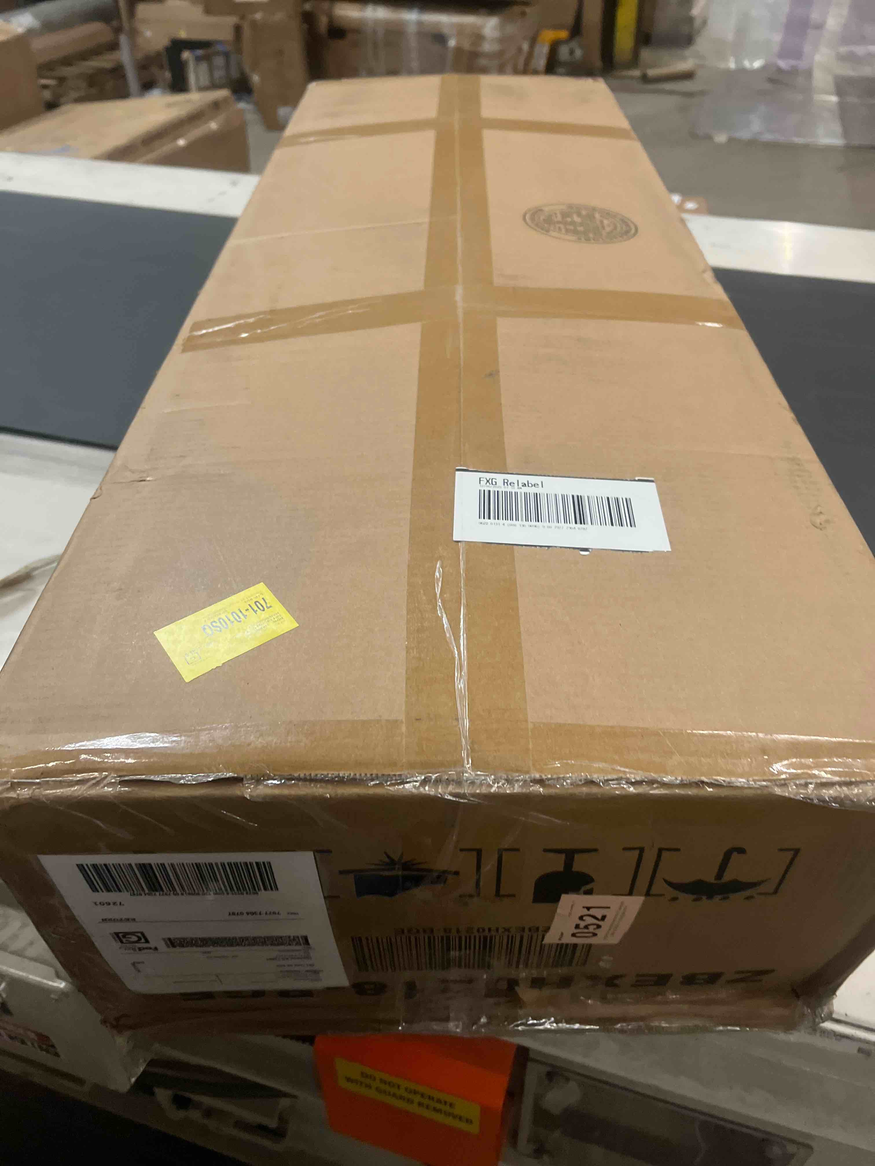 Condition photo showing Good Condition for Anthonique 55.1'' W Modern Tufted Upholstered Storage Bench