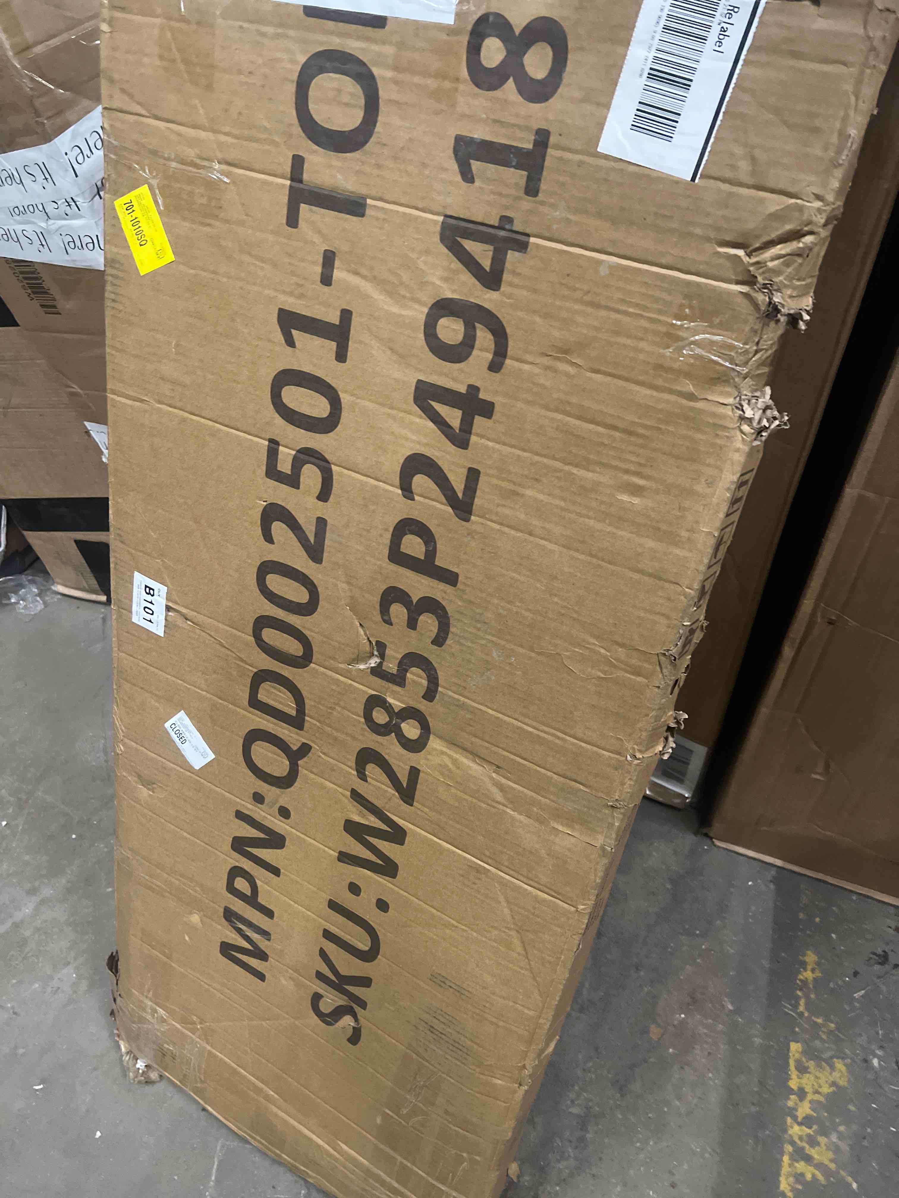 Condition photo showing Good Condition for 3 piece glass coffee table set, modern living room table set with 1 coffee table & 1 end table & 1 console table, luxury glass coffee table set with 3c-shape stainless steel base for home office