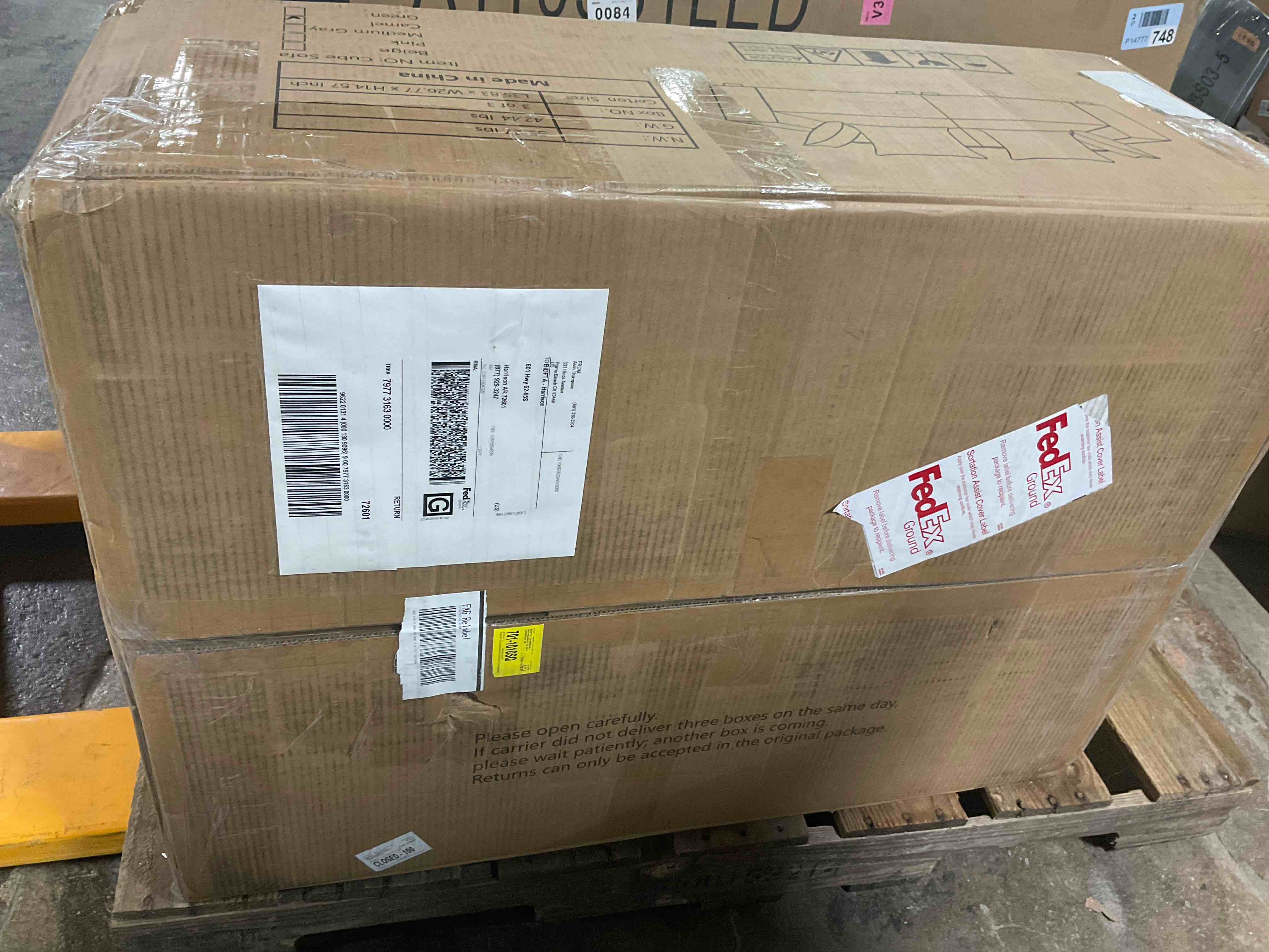 Condition photo showing Good Condition for Backrest 1000950962 for Camel Coloured Sofa