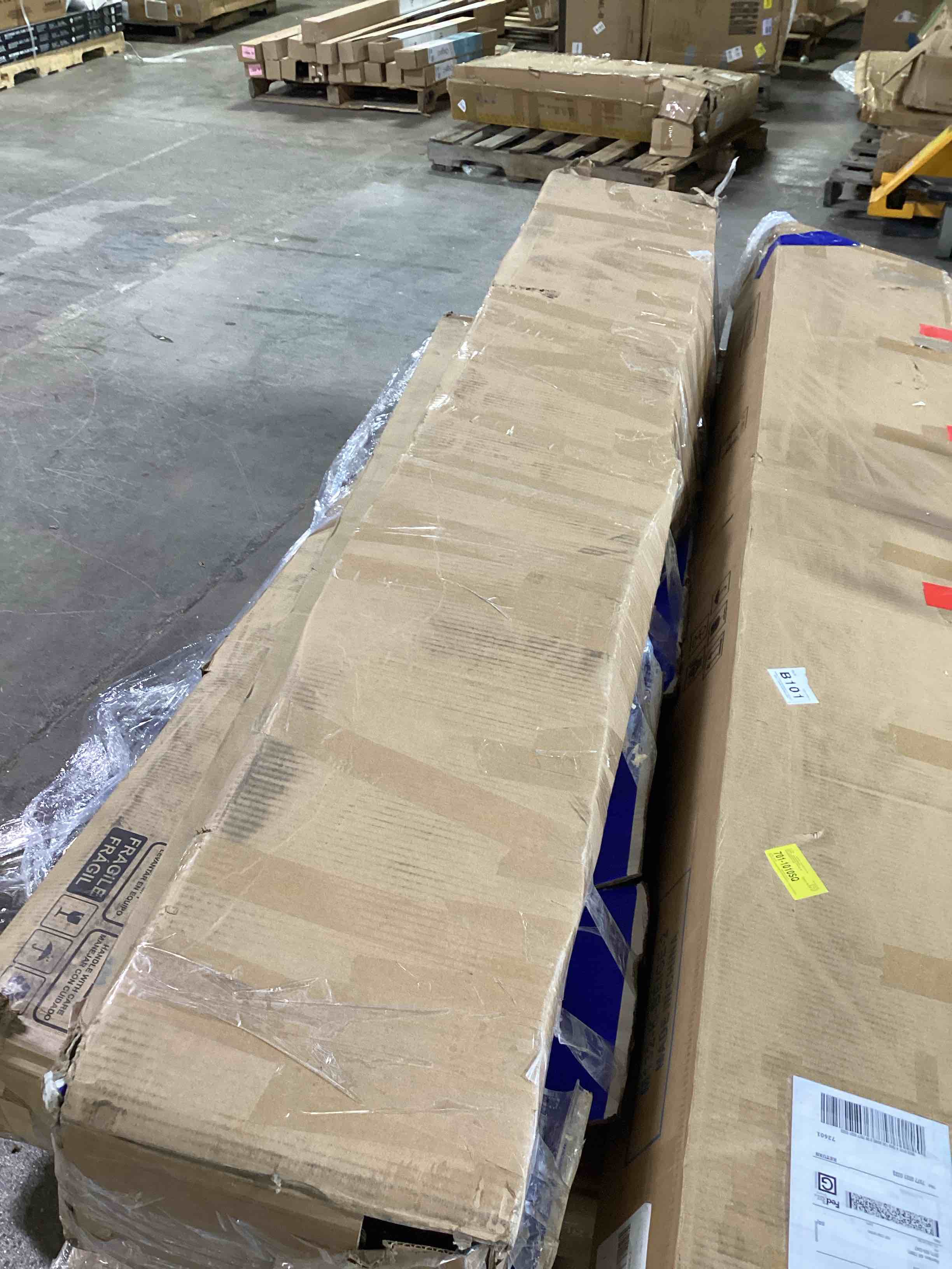 Condition photo showing Good Condition for (Incomplete, )71" Farmhouse Console Table For Entryway, Long Sofa Table Behind Couch