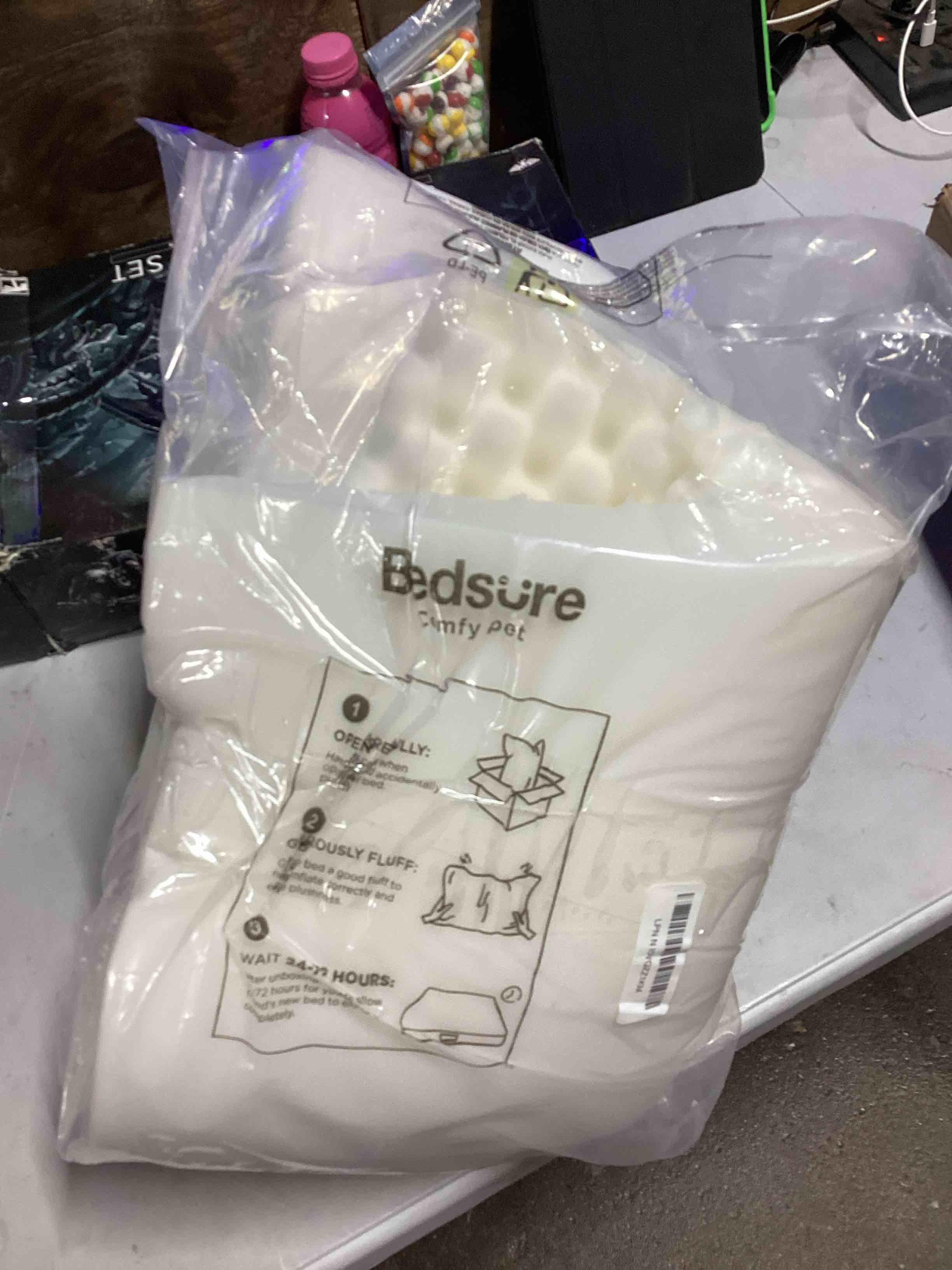 Bedsure Bed for Medium Dogs - Orthopedic Waterproof Puppy Beds with Removable Washable Cover, Egg Crate Foam Pet Mat, Suitable for Pet Up to 35 lbs