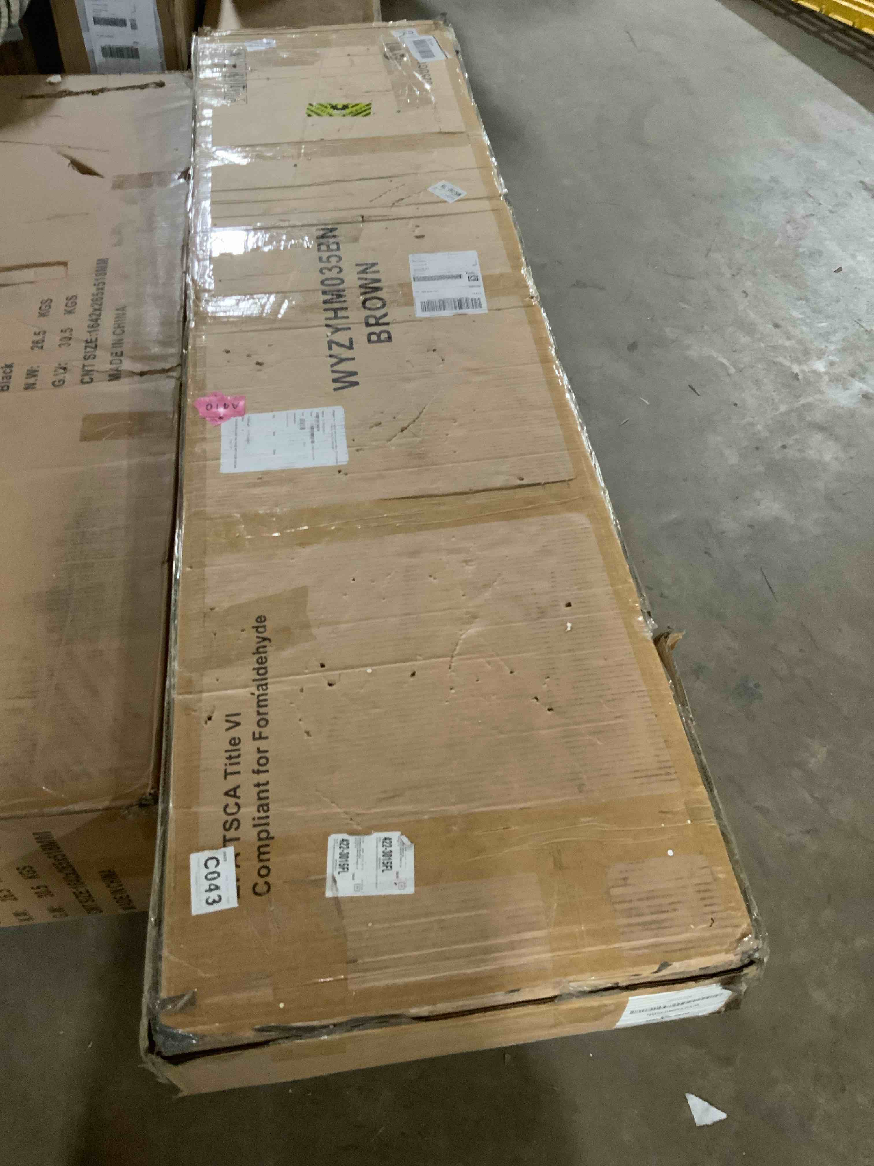 Condition photo showing Good Condition for 72" Solid Wood Dining Table For 6 People