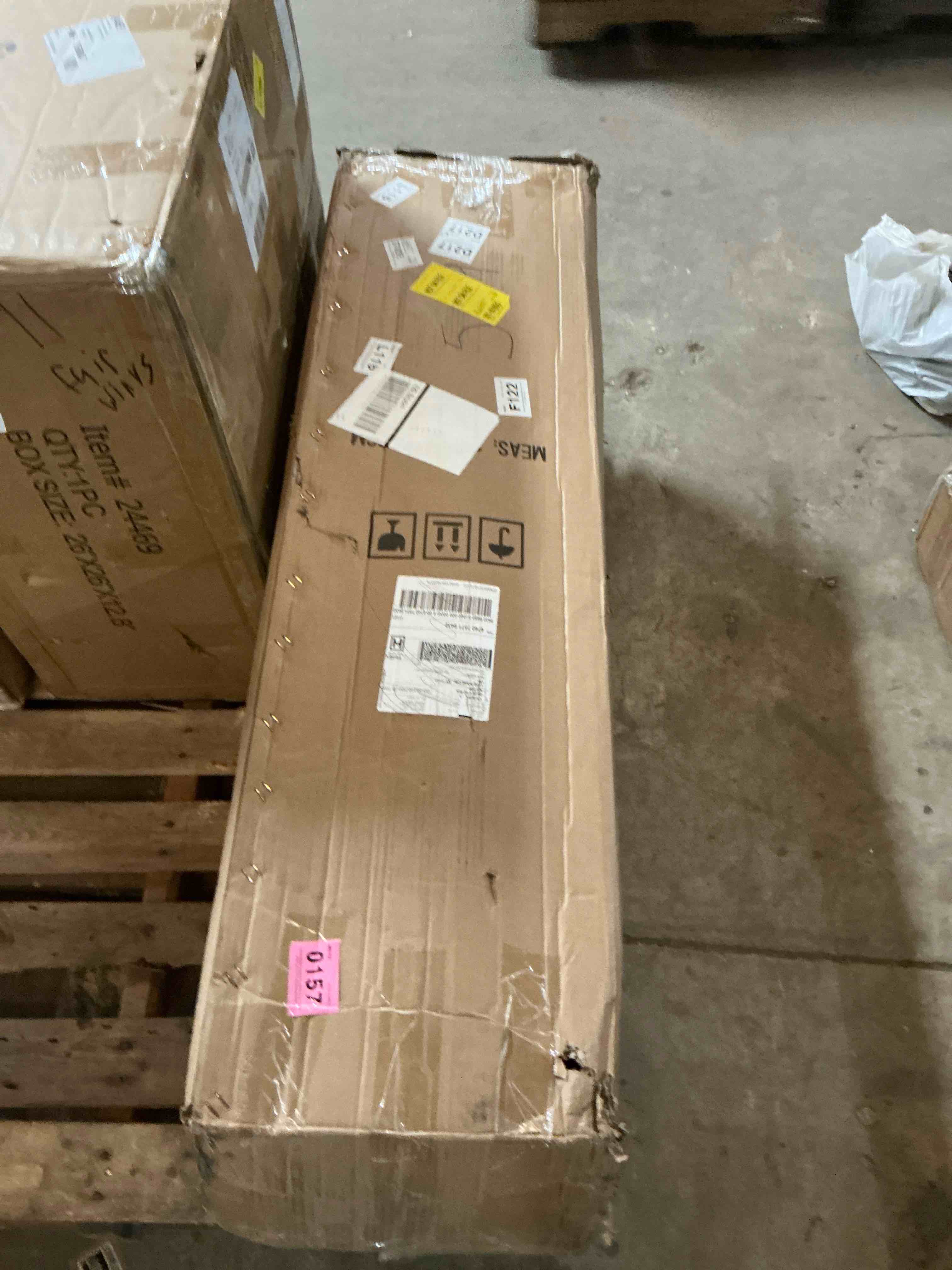 Condition photo showing Good Condition for Twin Matress