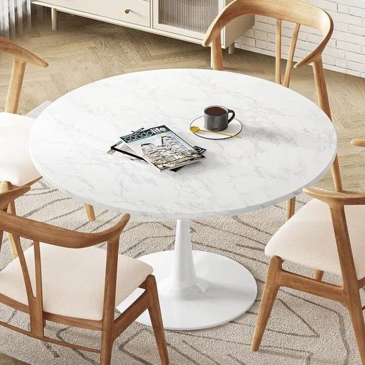 Round Table with Round Base