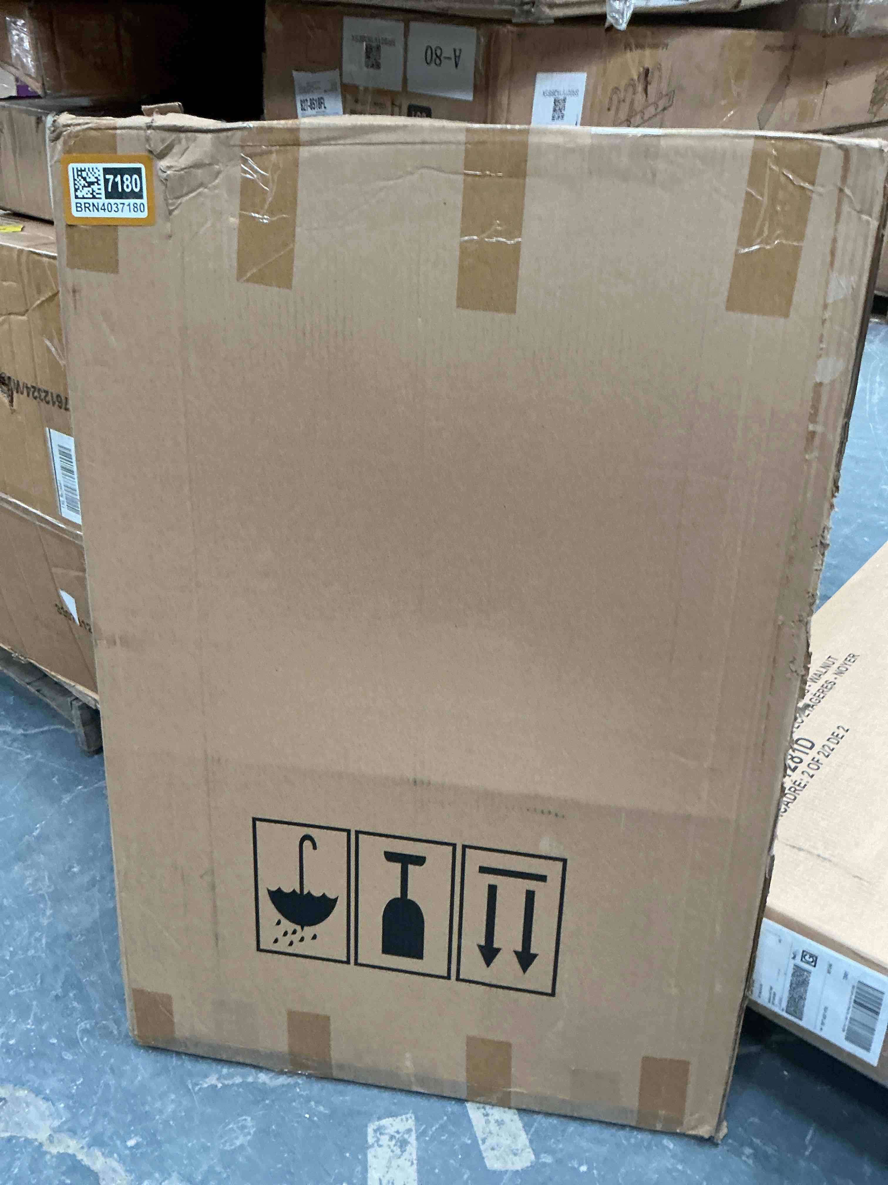 Condition photo showing Good Condition for 20 x 30 Print 