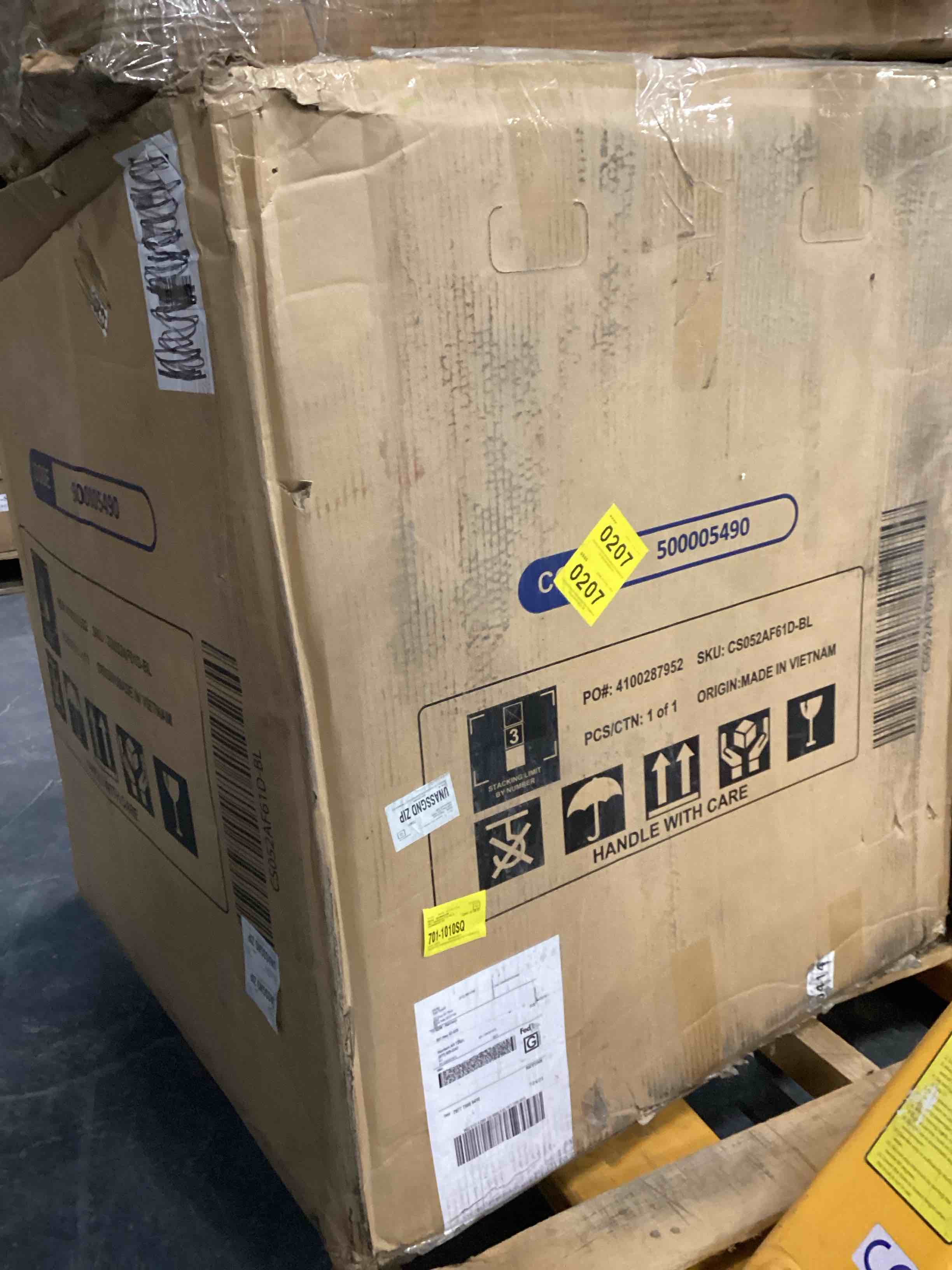 Condition photo showing Good Condition for Kandyn 29.7" W Modern Soft Stripe Upholstered Swivel Barrel Chair with Removable Cushion