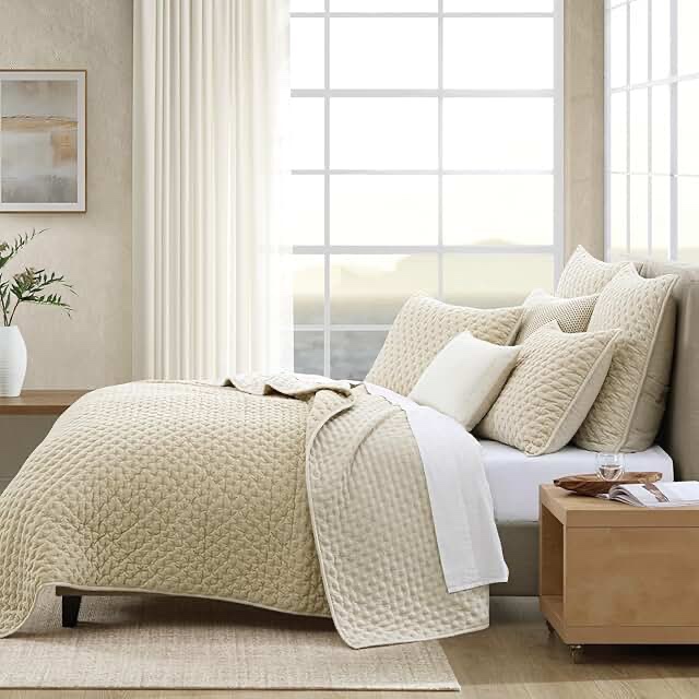 DKNY Pure Velvet Quilt Set Birch