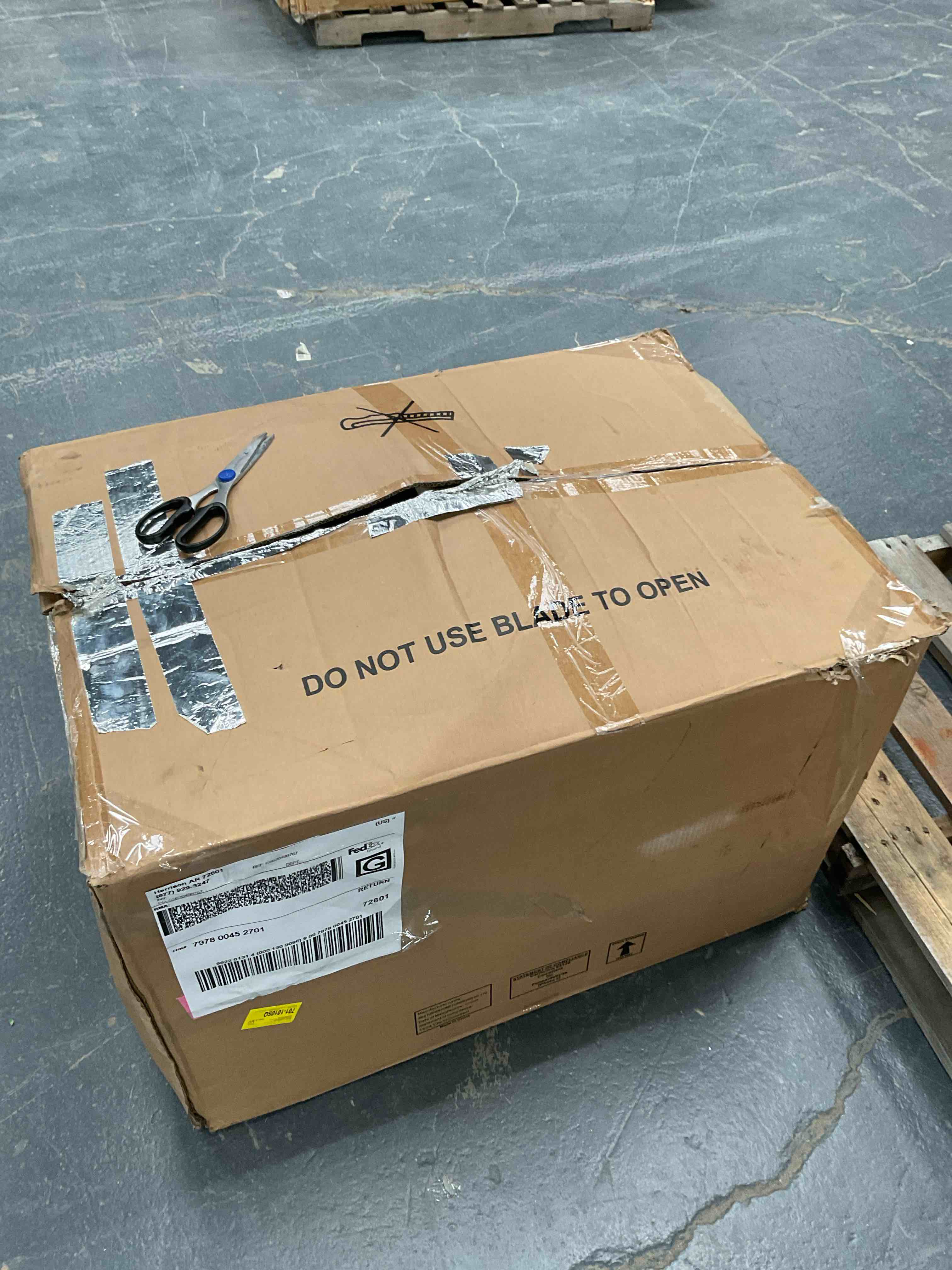 Condition photo showing Good Condition for Modern Upholstered Faux Leather Dining Chairs Set Of 2 Mid Century Dining Room Chairs Tufted Ring Back Kitchen Dining Chairs Comfortable Side Chairs With Nail Head Trim