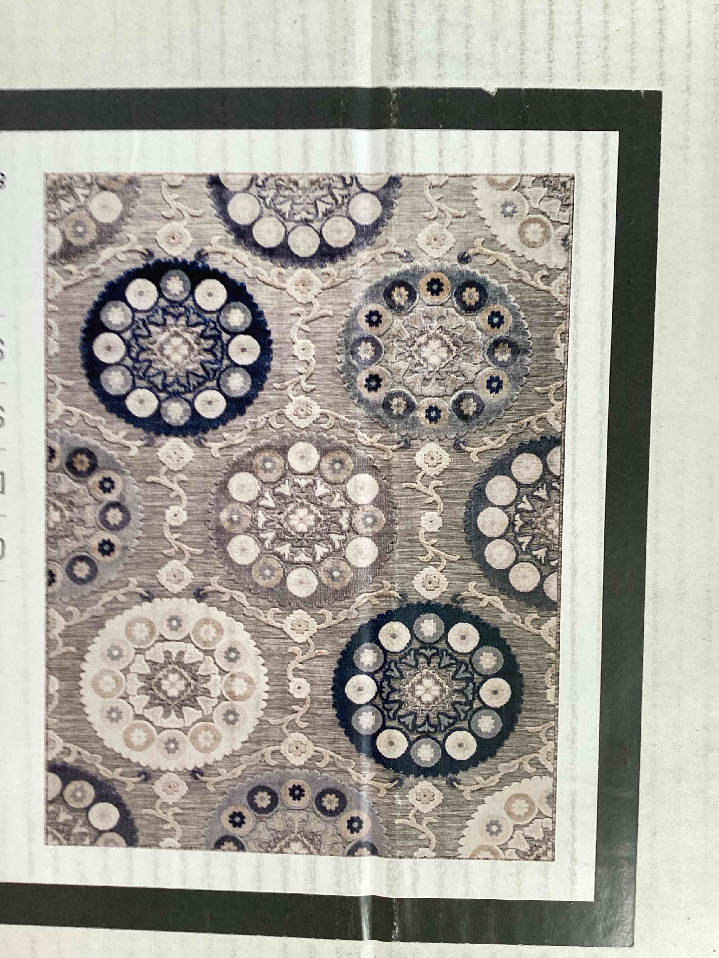 Condition photo showing Good Condition for CAMILSON INDOOR/OUTDOOR RUG 9’ X 12’