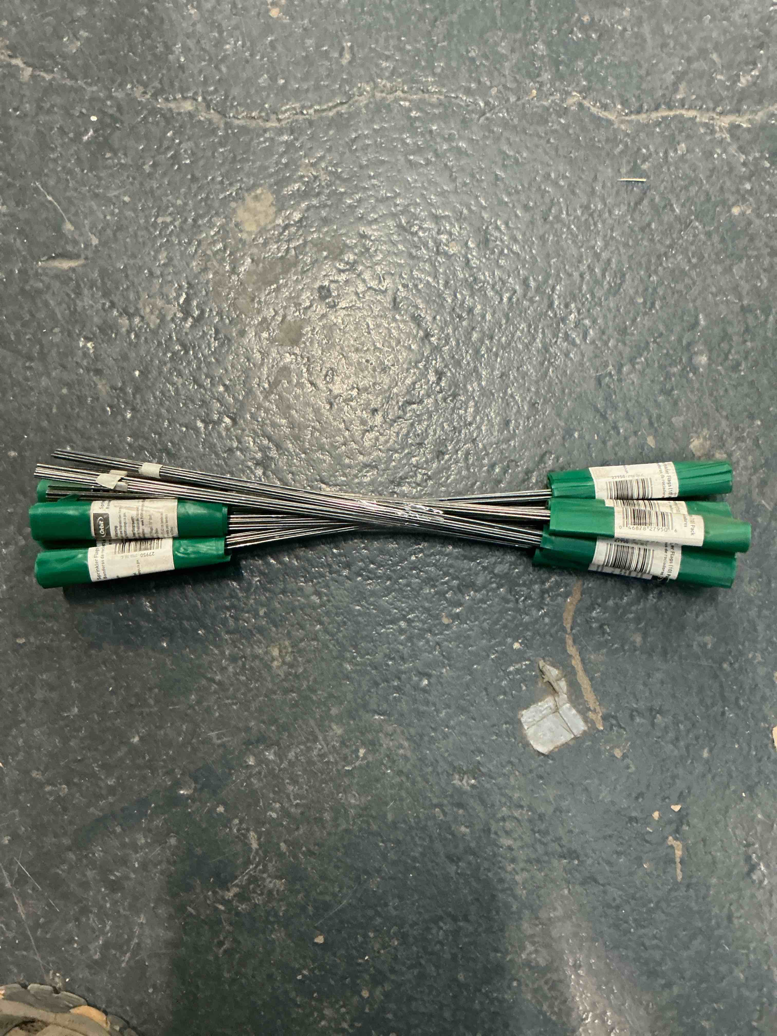 Condition photo showing Good Condition for Orbit  10 10-Packs Sprinkler Flag Green