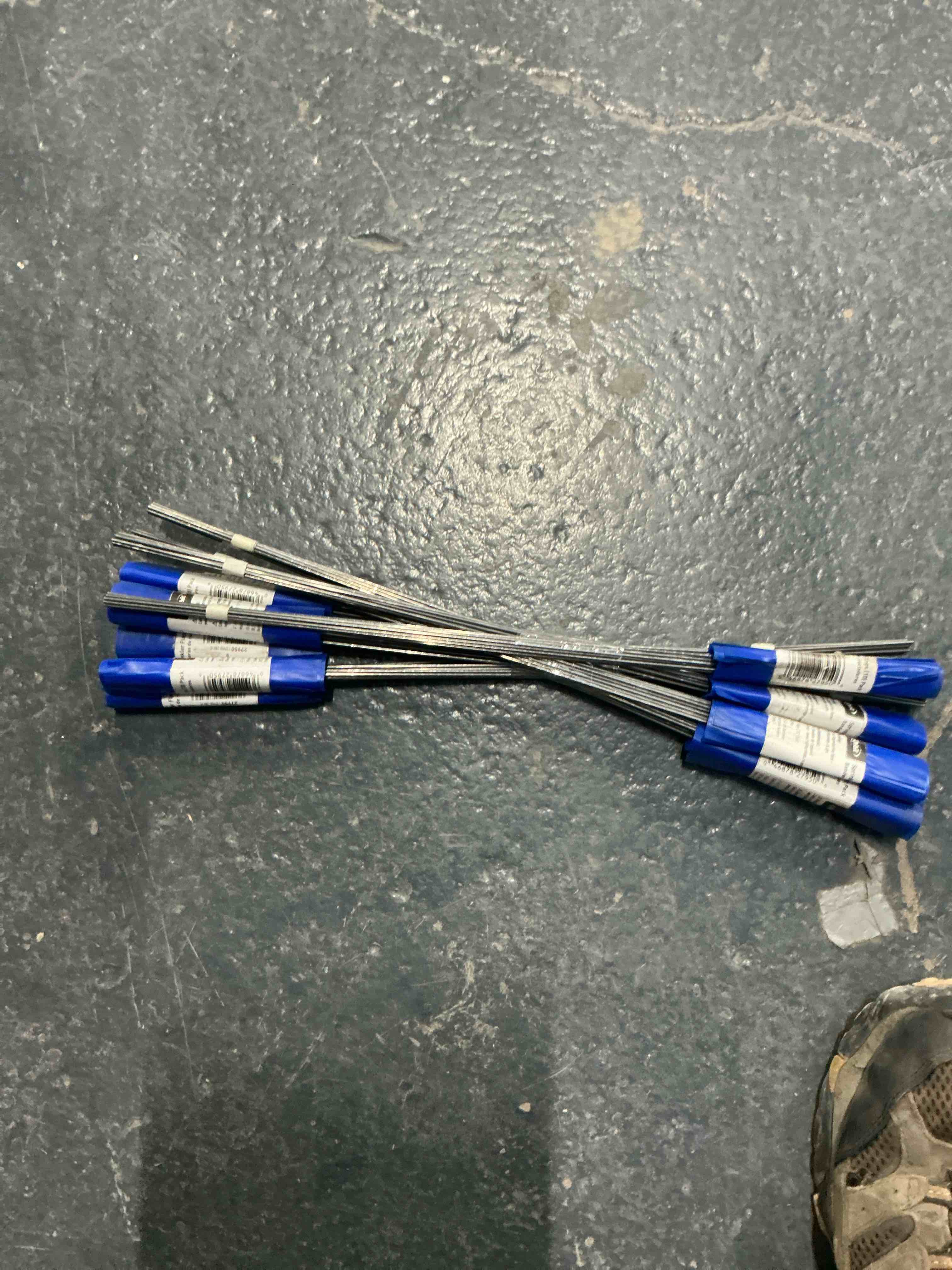 Condition photo showing Good Condition for Orbit 10-Pack Sprinkler Flag Blue