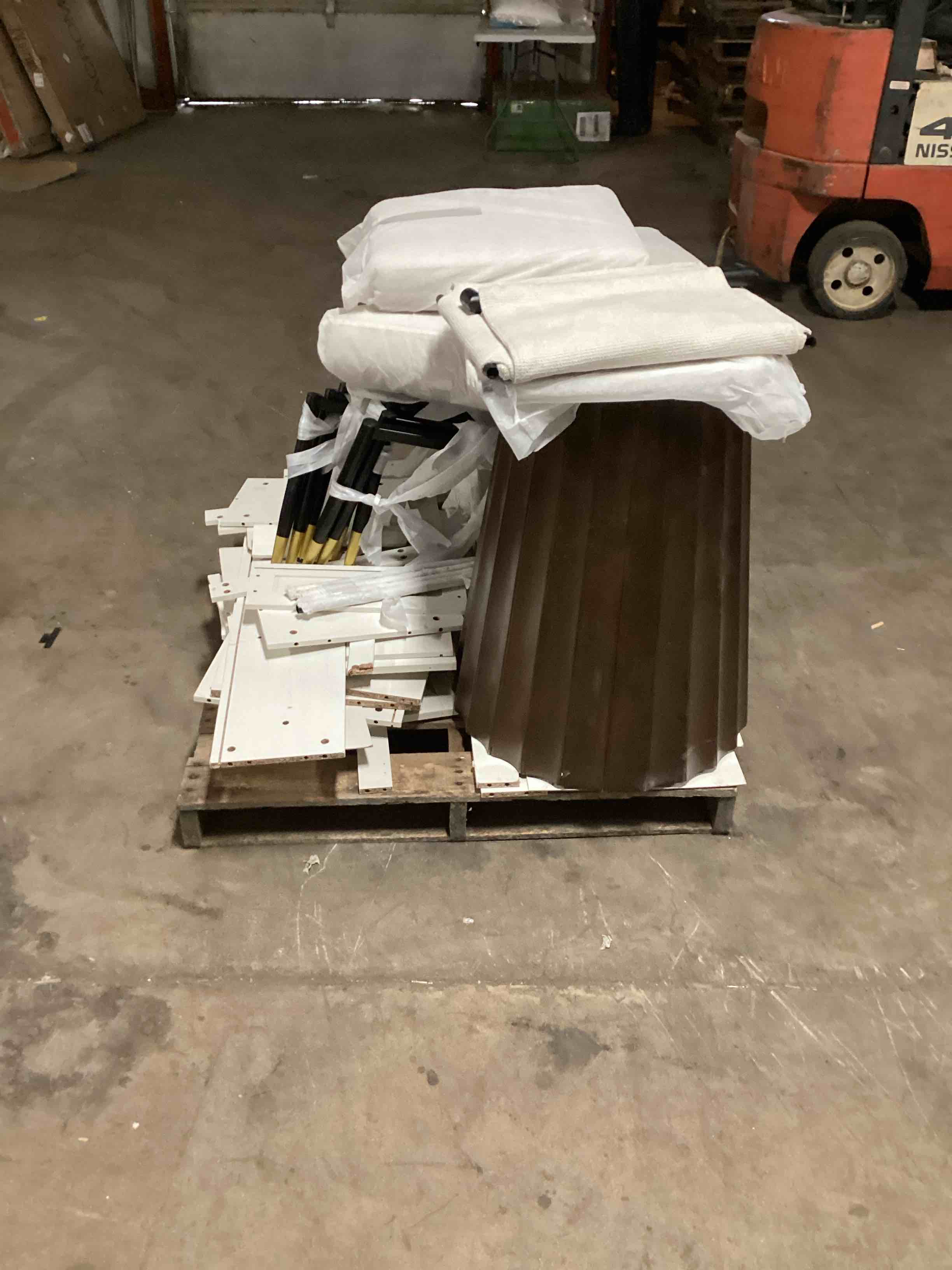 MISCELLANEOUS PALLET