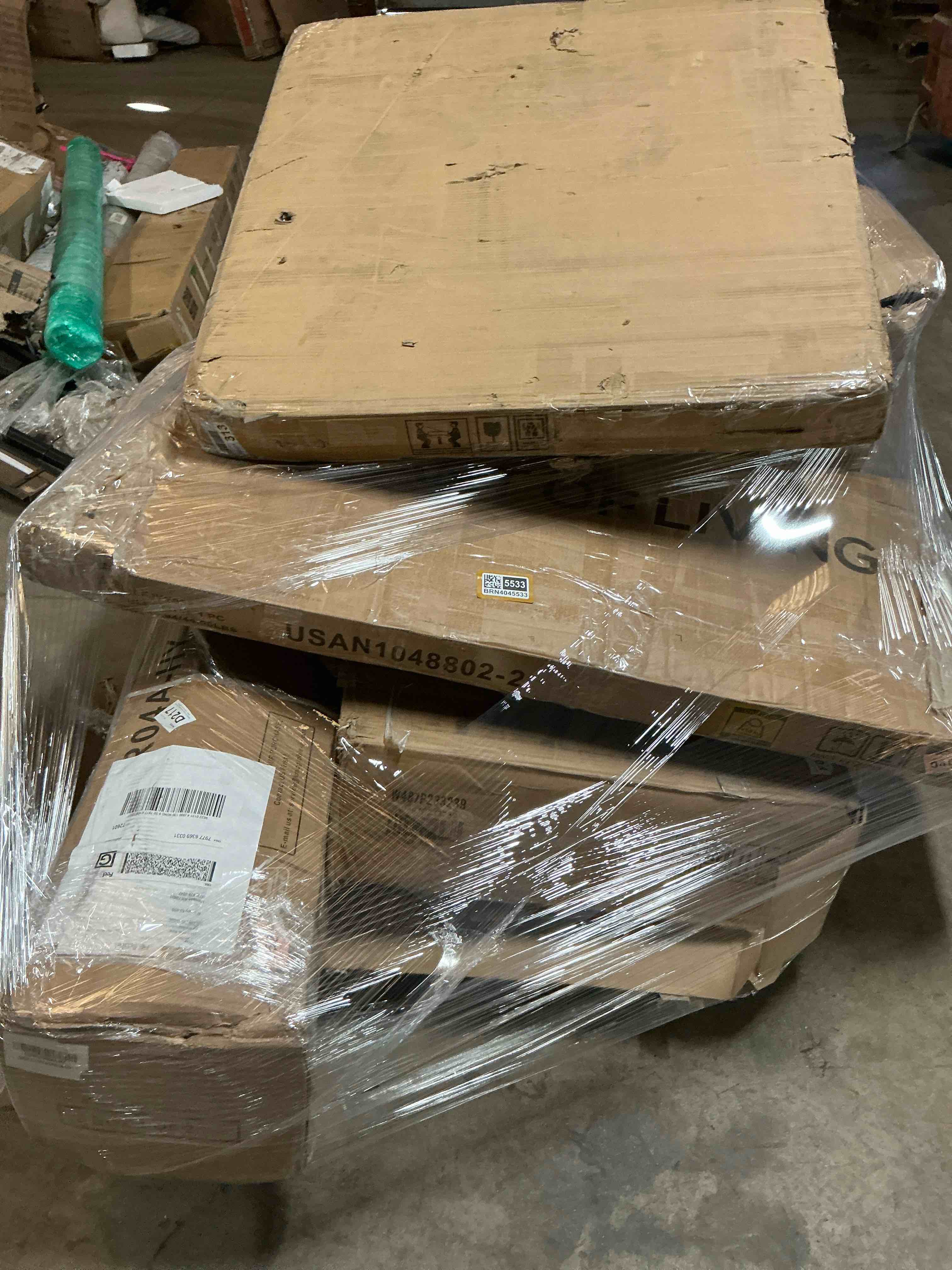 Pallet of misc