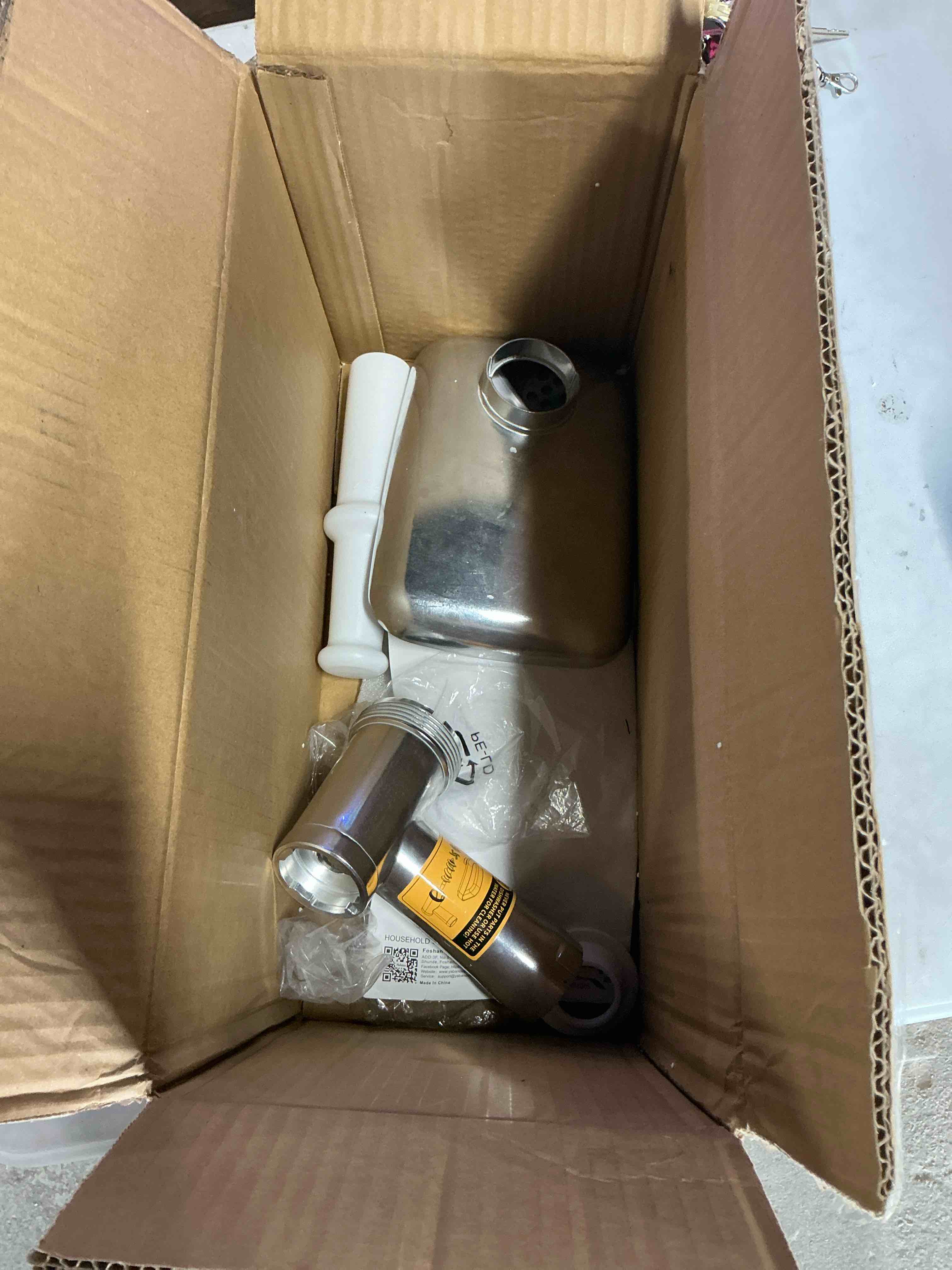 Condition photo showing Good Condition for Yabano 3000W Max Heavy Duty Electric Meat Grinder Accessories 