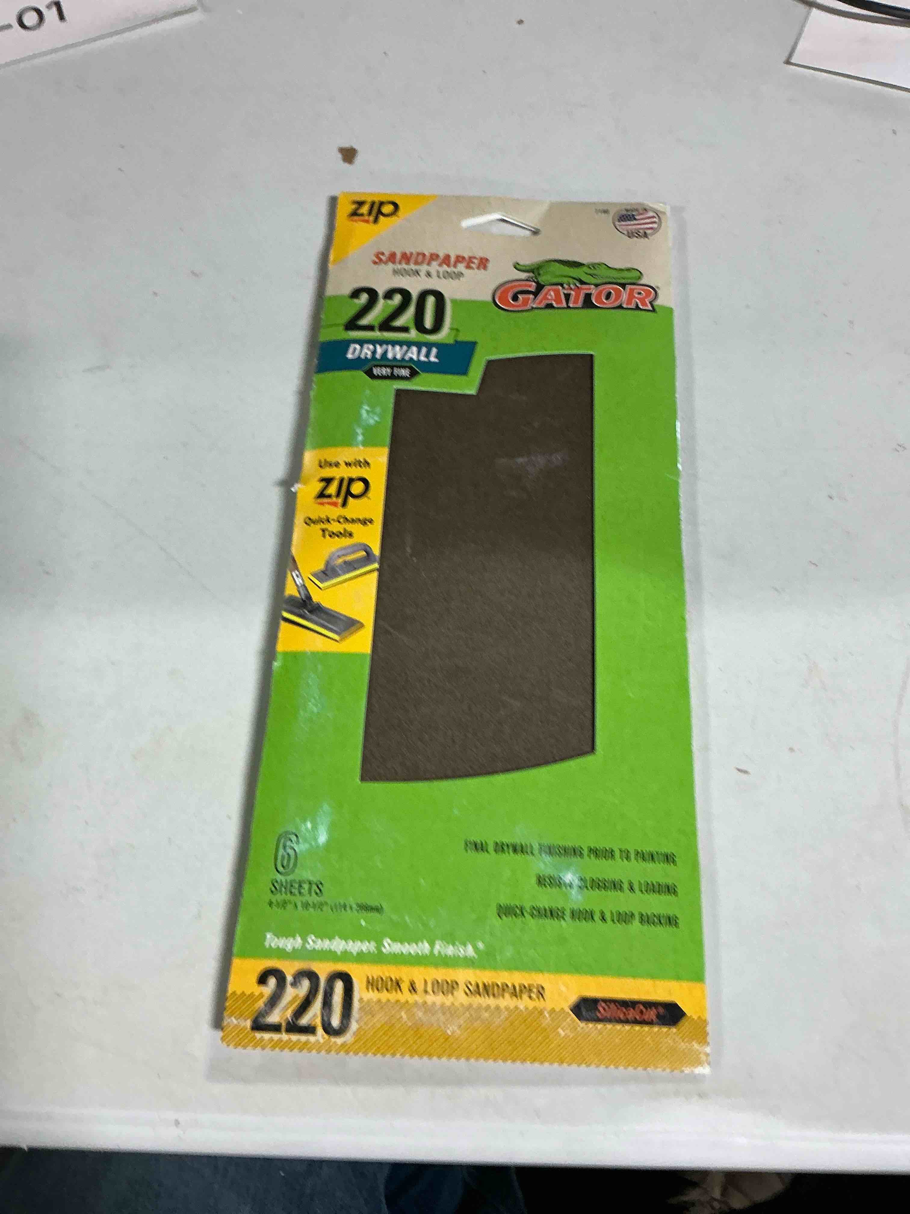 Gator Sandpaper Hook and Loop 220