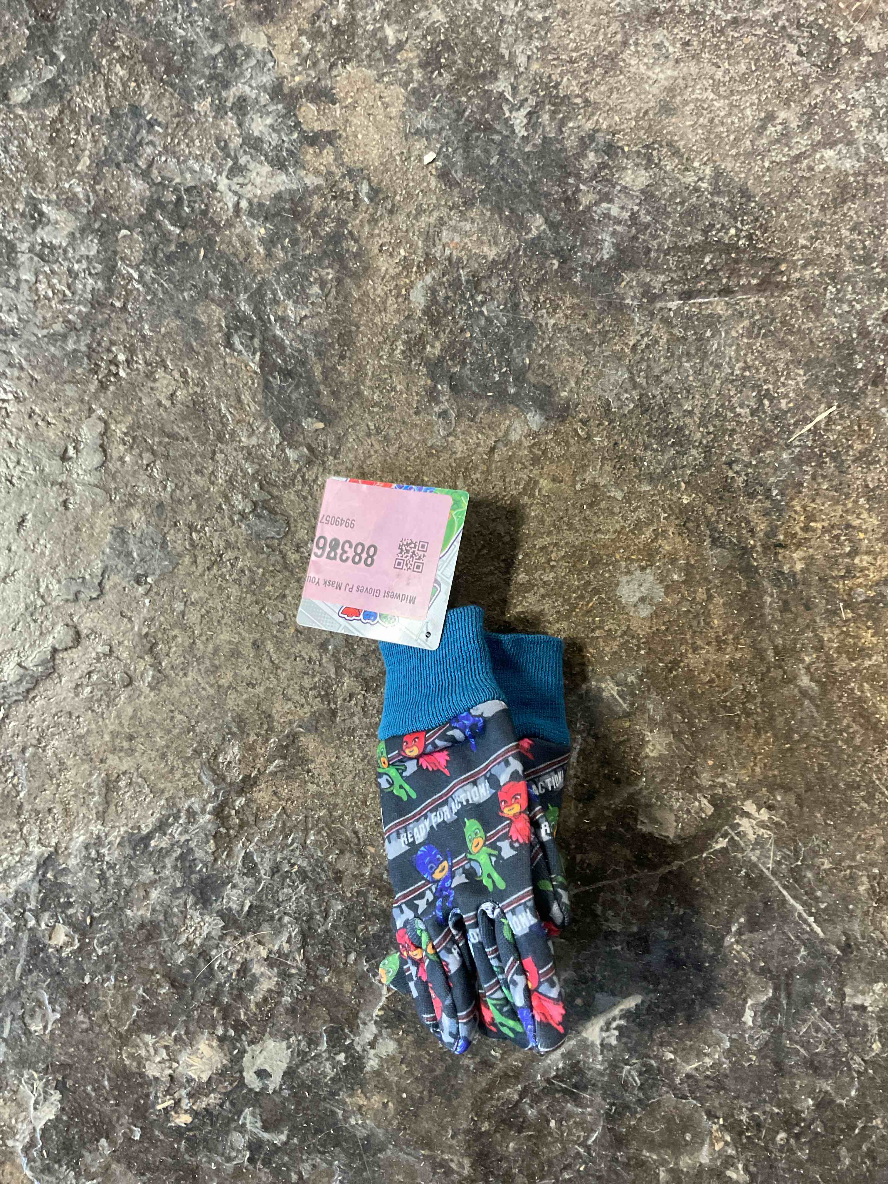 Condition photo showing Good Condition for Midwest Gloves PJ Mask Youth