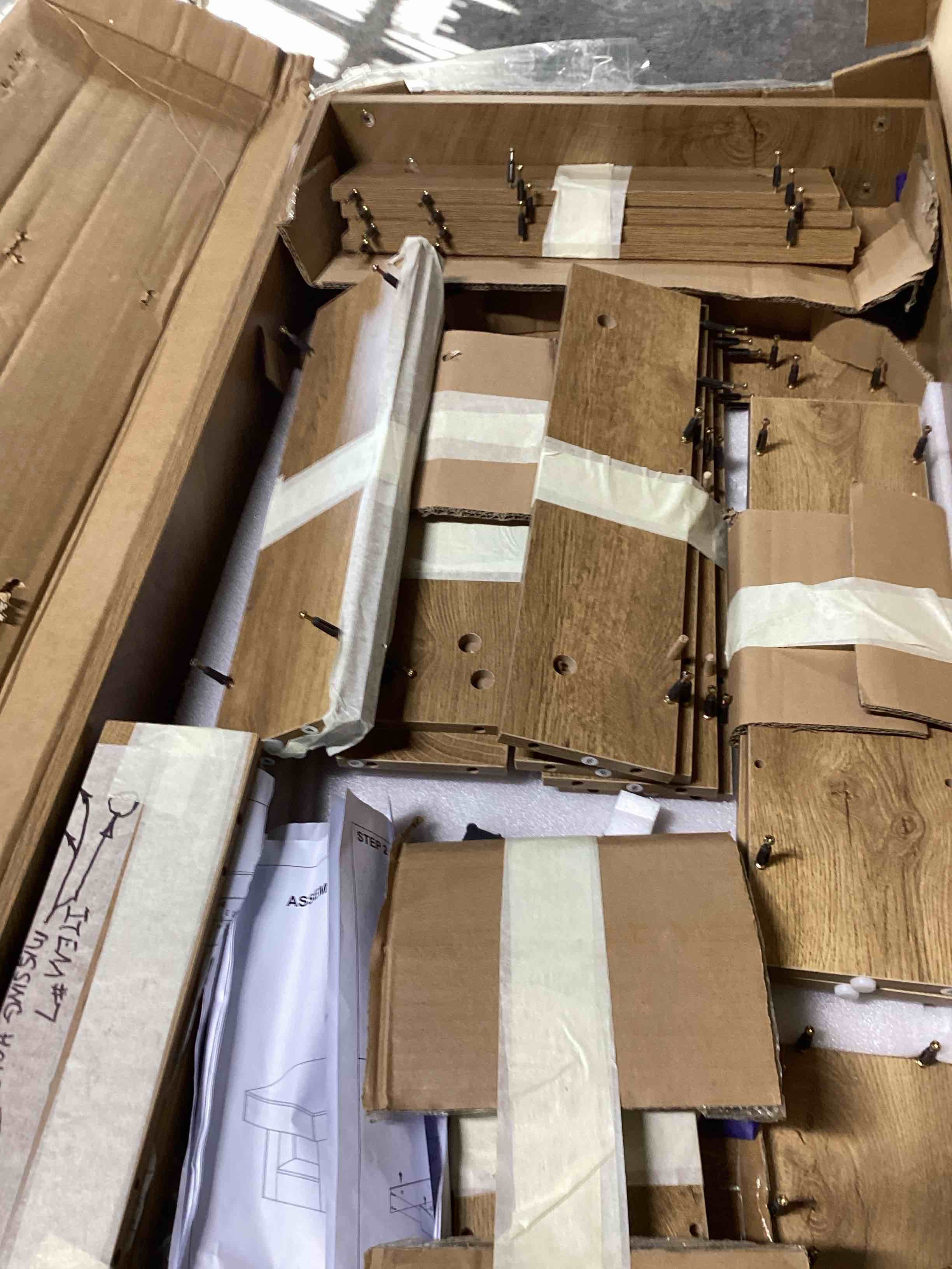 Condition photo showing Good Condition for 42" Farmhouse Coffee Table, Rustic Coffee Tables For Living Room