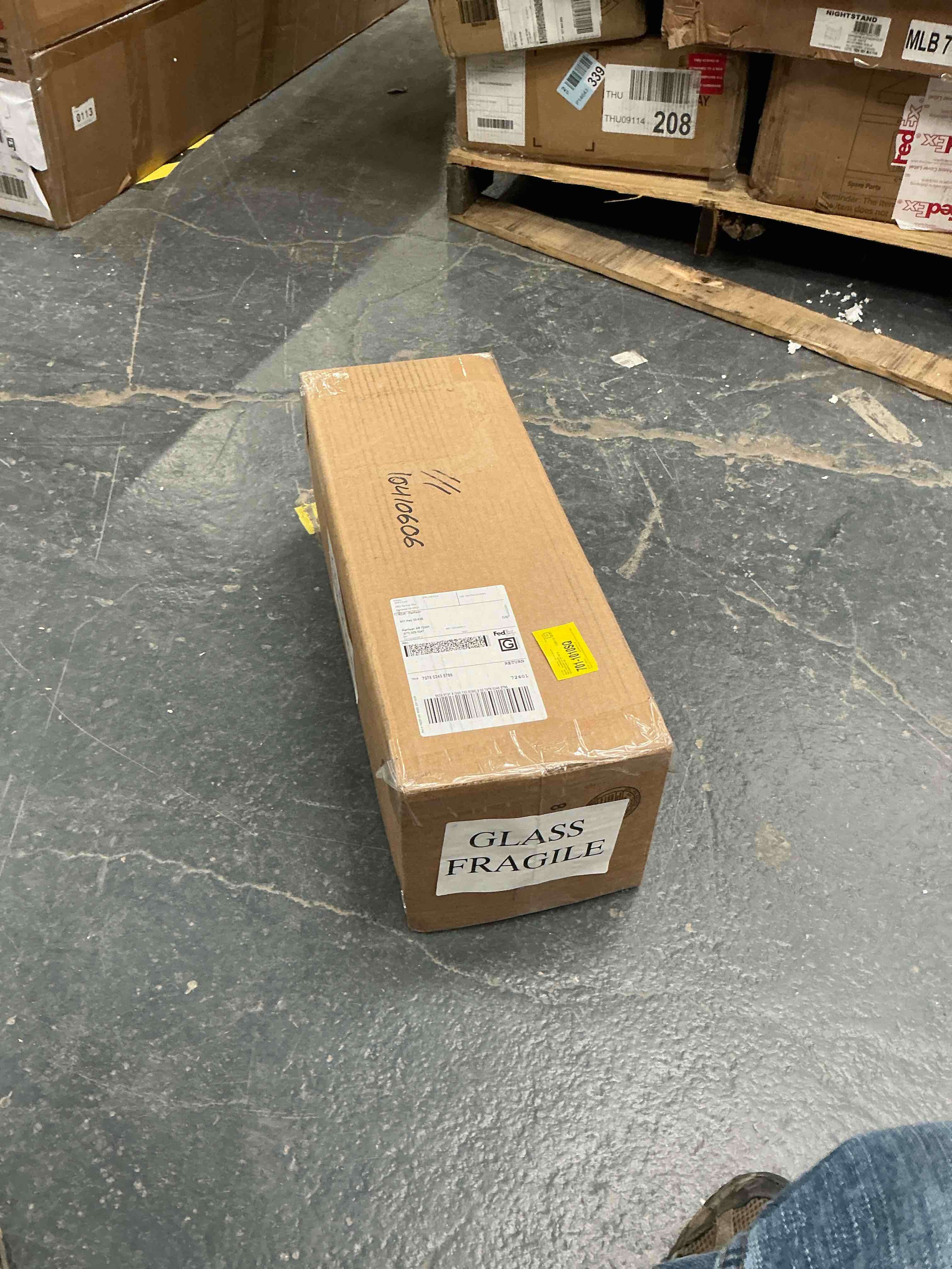 Condition photo showing Good Condition for Luca Glass Vase, Coffee, Large