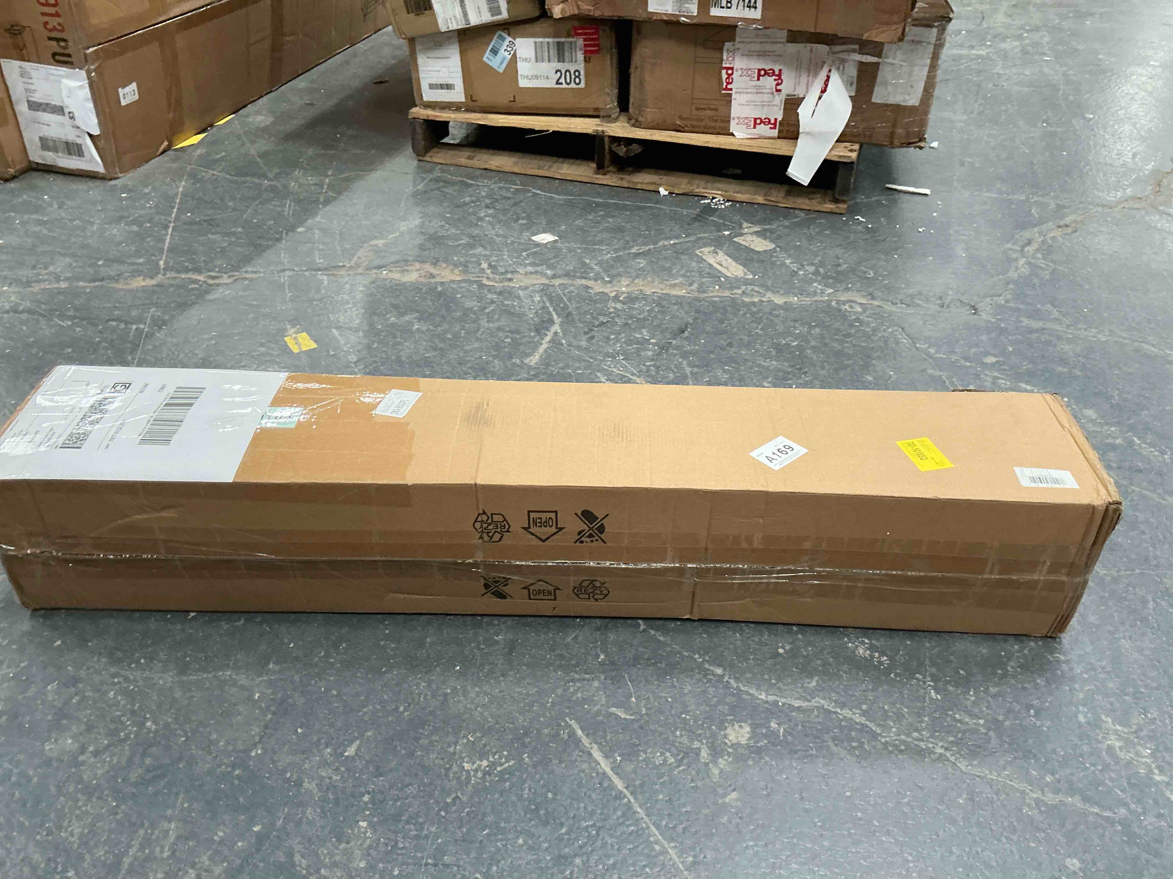 Condition photo showing Good Condition for Modern LED Dimmable 3000K-6000K with Remote Control Pendant Lights Adjustable Height Pendant Lights  Irregular Chandeliers for Living Room Kitchen Island  Bedroom