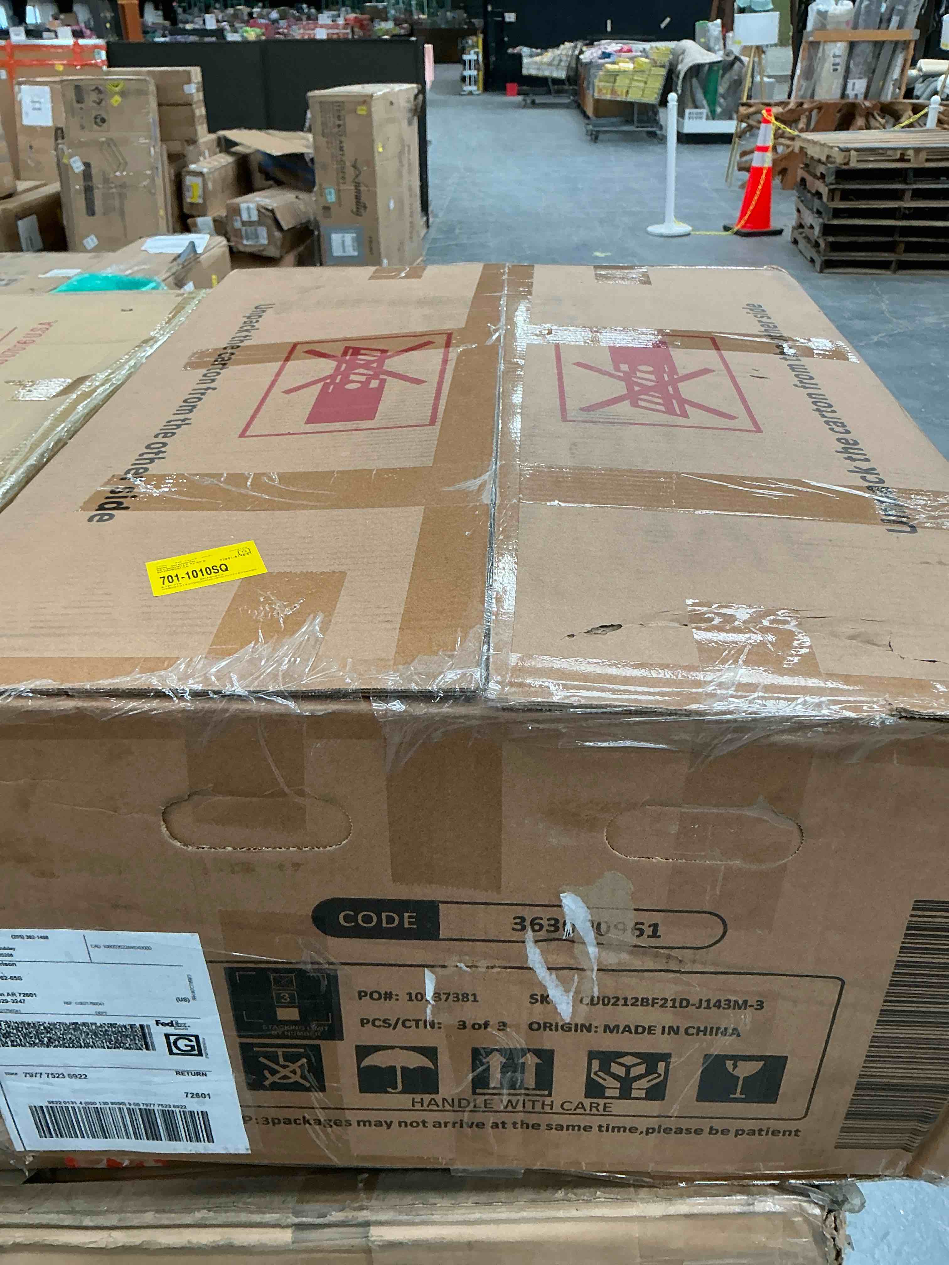 Condition photo showing Good Condition for Faux Air Leather Recliner Chair Of BOX3