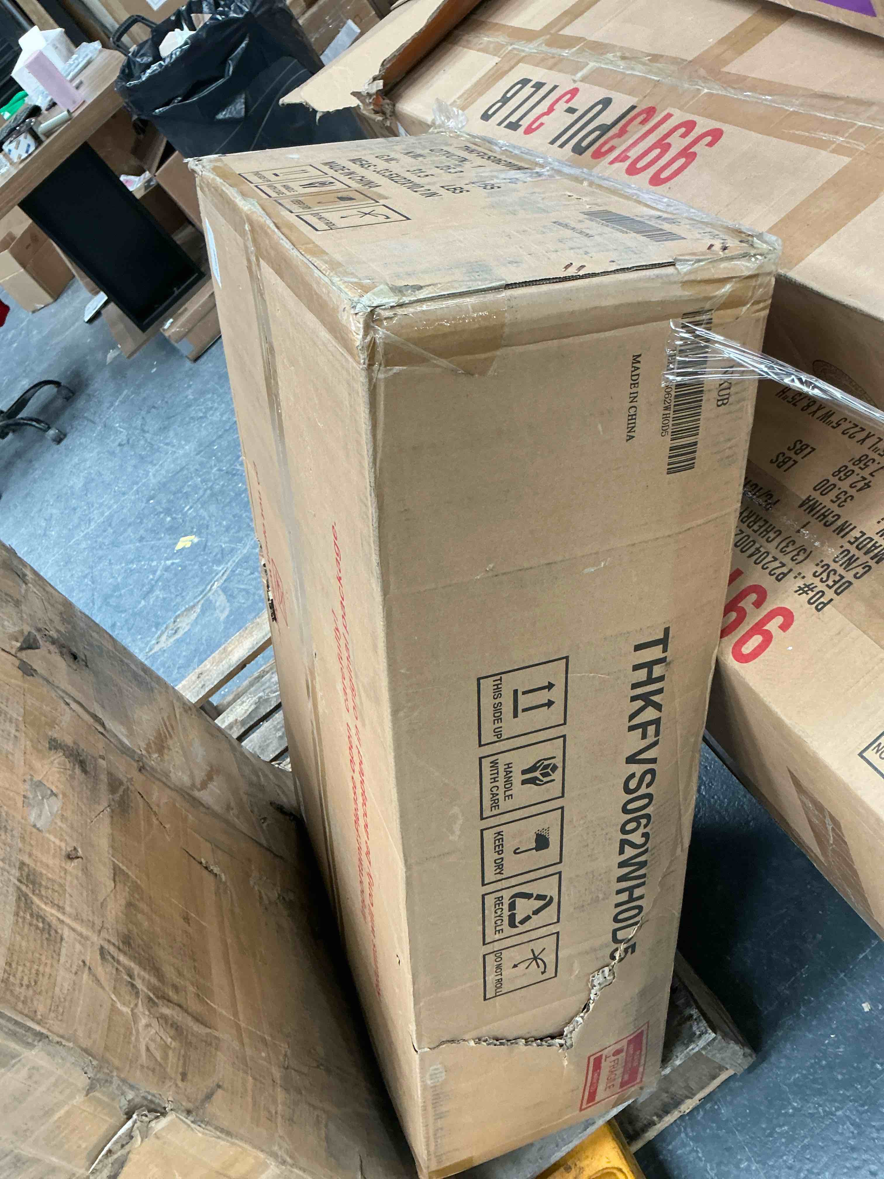 Condition photo showing Good Condition for Everarda 30" Freestanding Bathroom Vanity Set with Sink Top, Faucet, Hand Painted