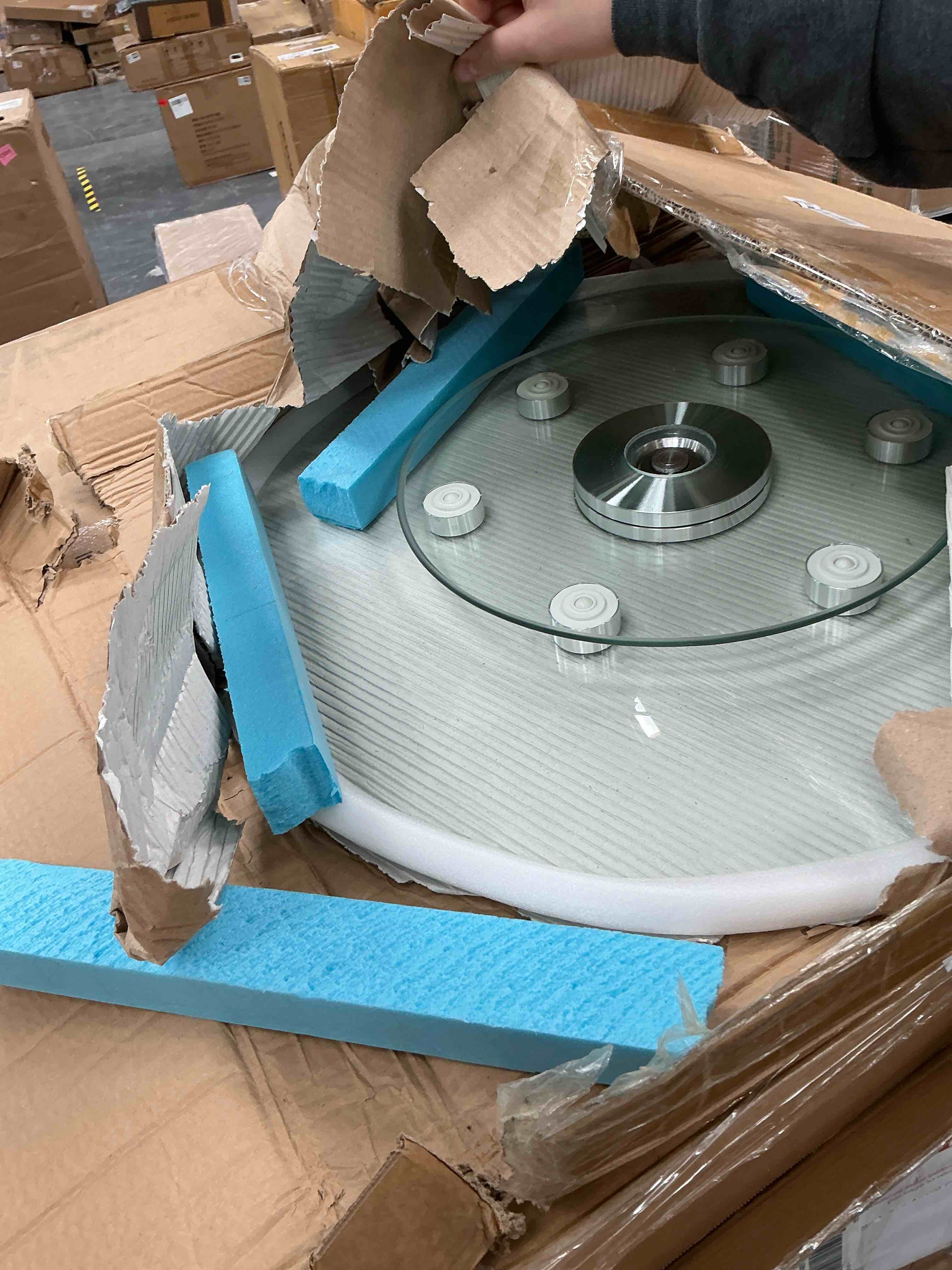 Spinning glass table top