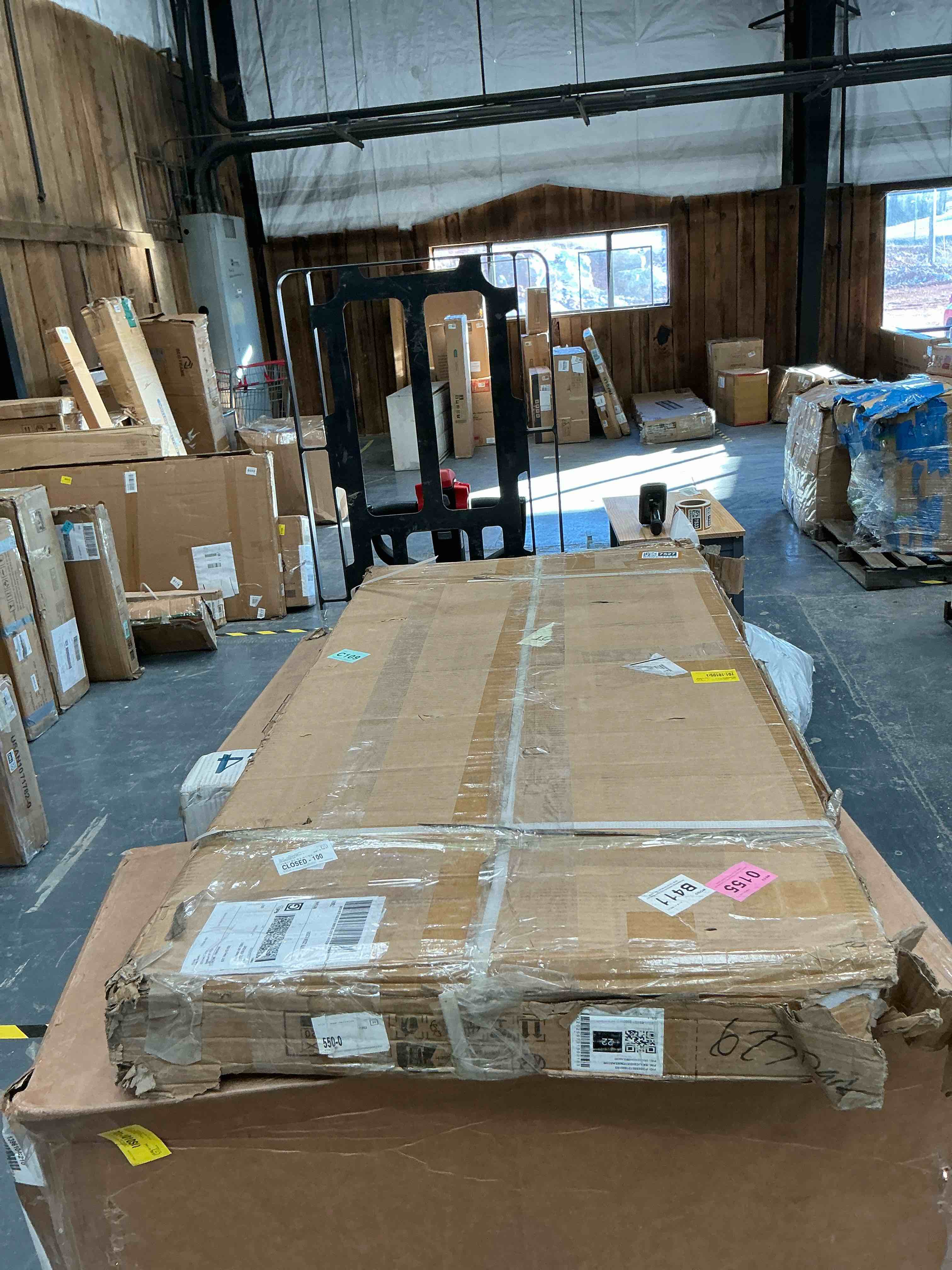 Condition photo showing Good Condition for Mariapaula Steel Height -Adjustable Shelving Unit