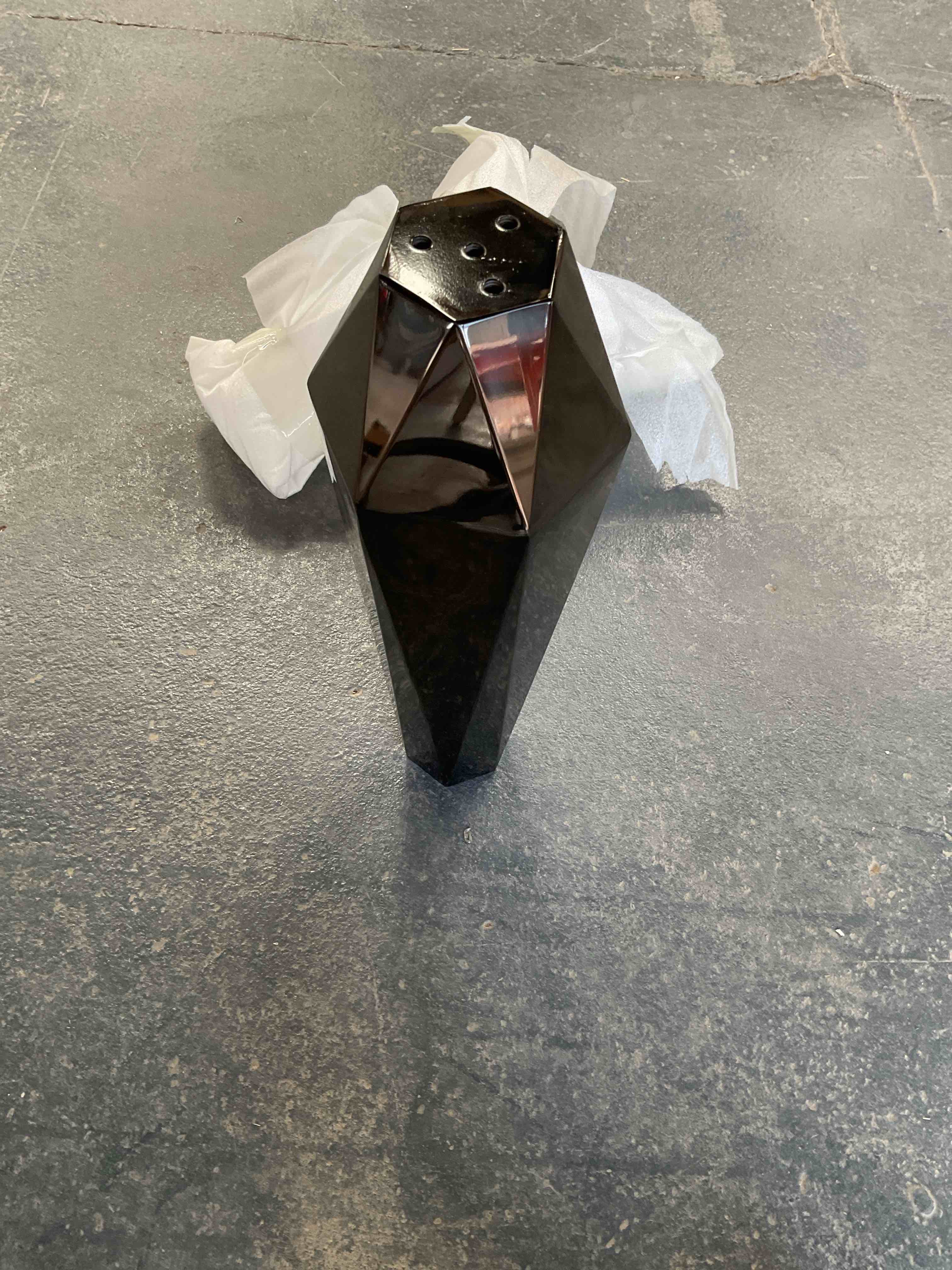 Glossy Black Stainless Obelisk Tower