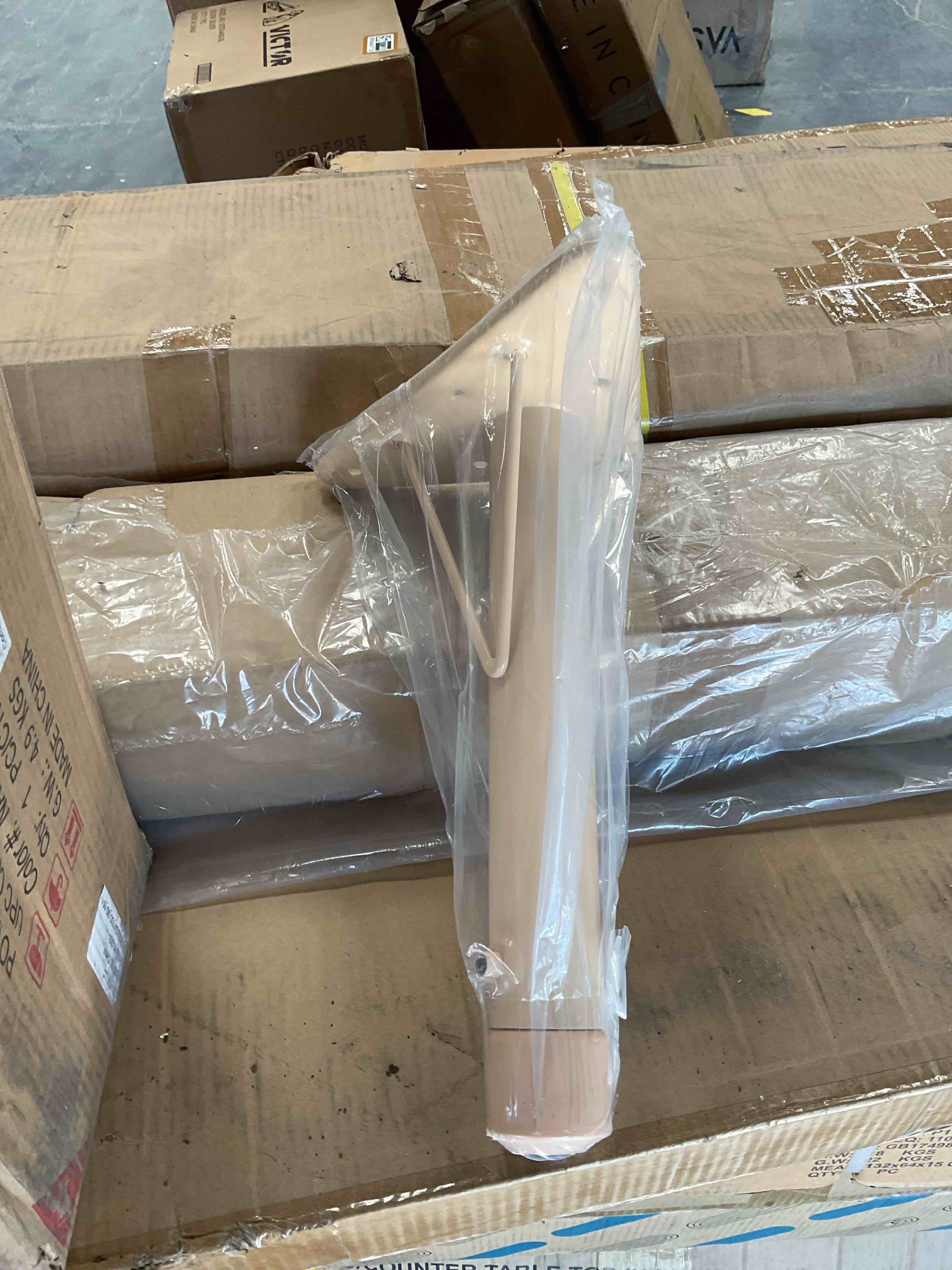 adjustable table legs