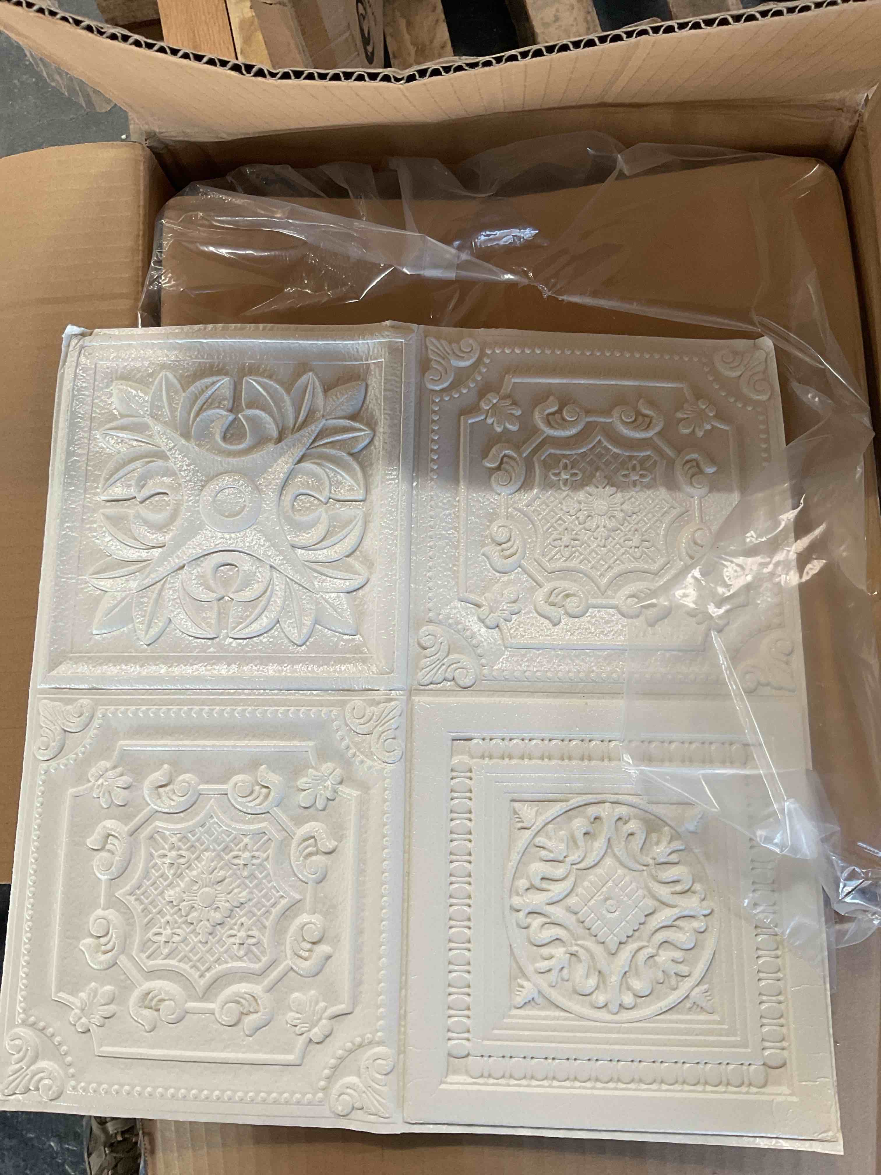 Peel and Stick Ceiling Tile  14 x 14-in