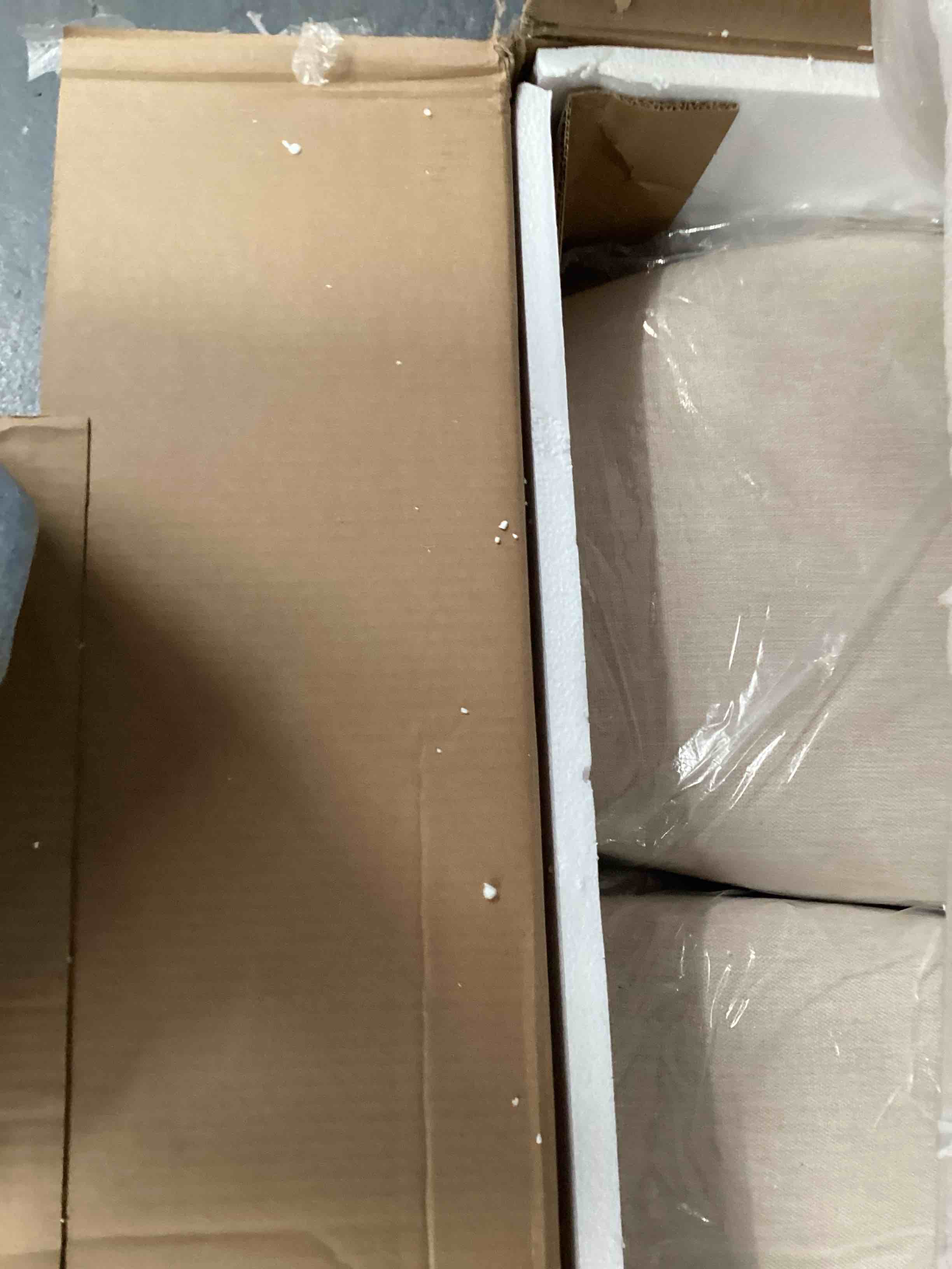 Condition photo showing Good Condition for height dinner chair