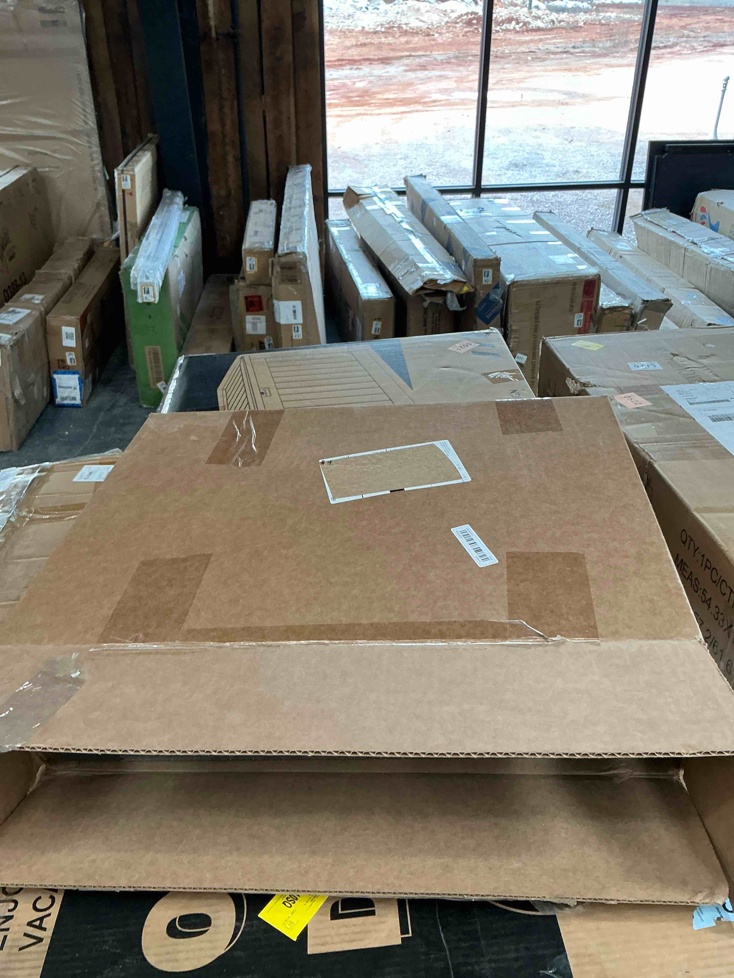 Condition photo showing Good Condition for ( not in its original package) MAYBE INCOMPLETE PIECES TO A VANITY AND BENCH