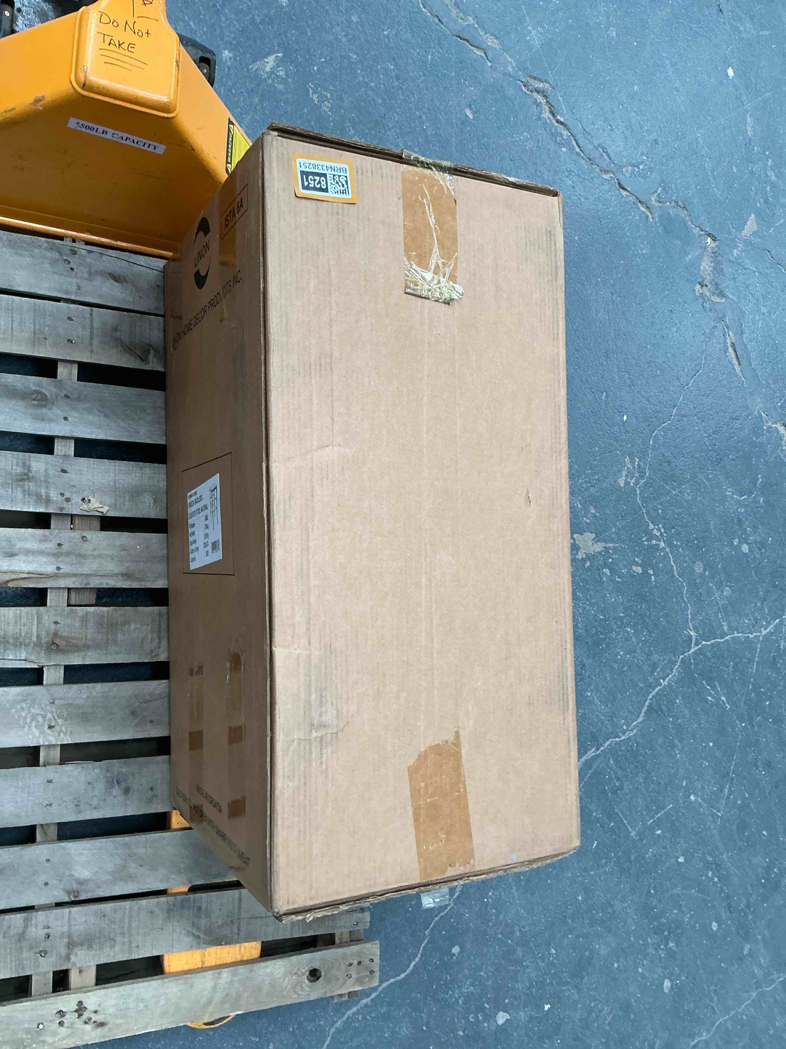 Condition photo showing Good Condition for VENEZIA BACKLESS COUNTER STOOL NATURAL