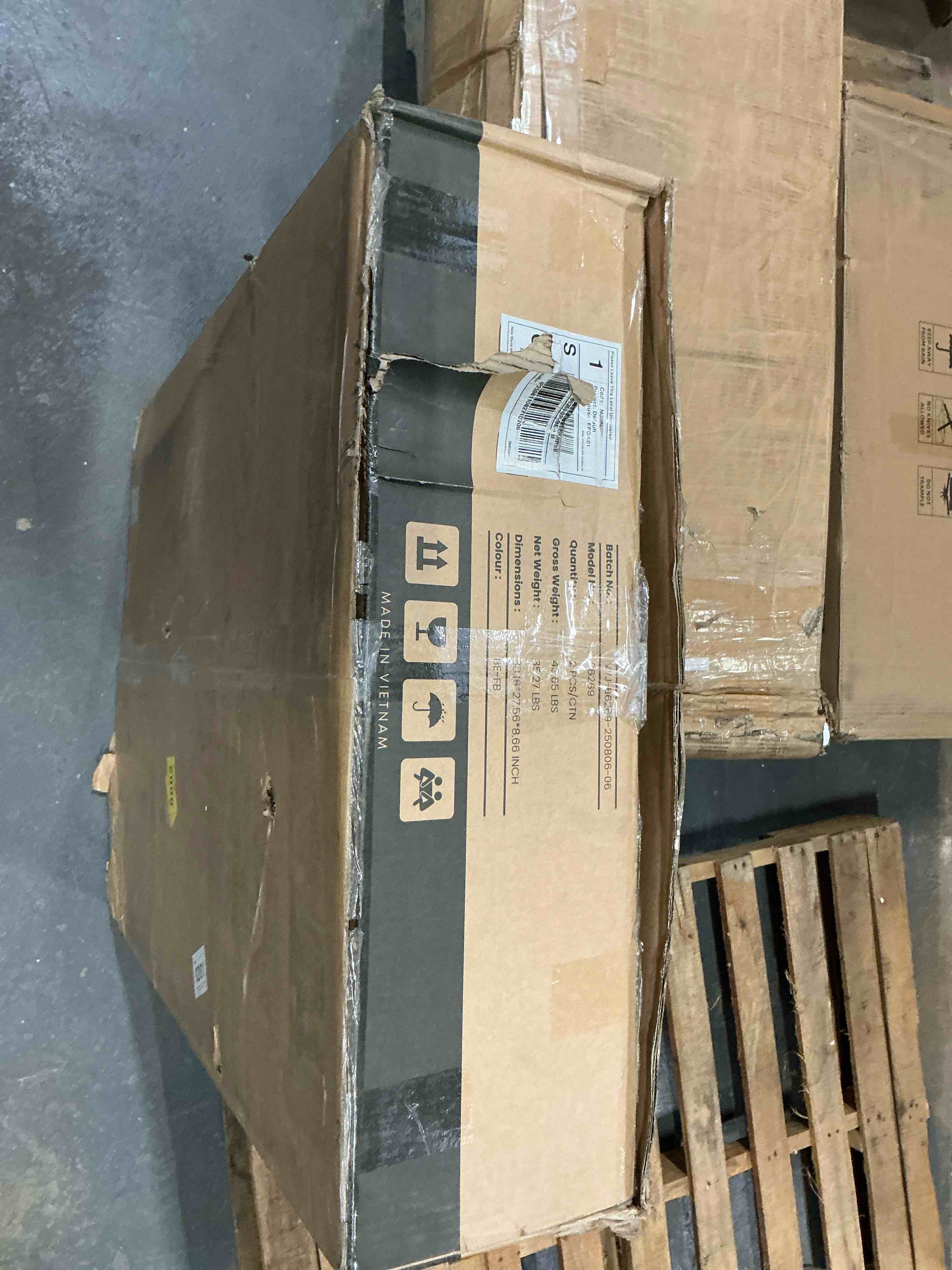 Condition photo showing Good Condition for COLAMY WOOD STOOL