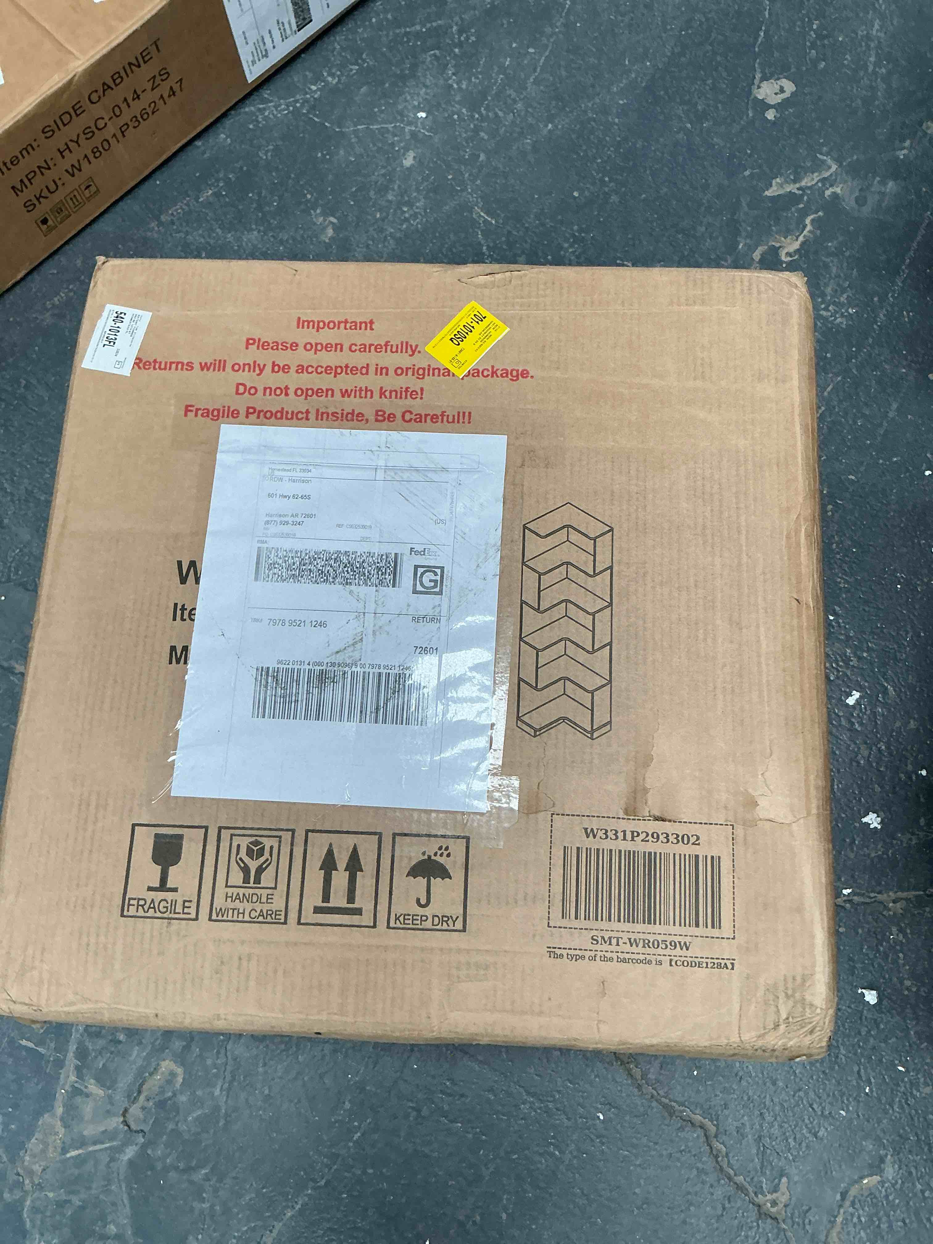 Condition photo showing Good Condition for BOOKSHELF