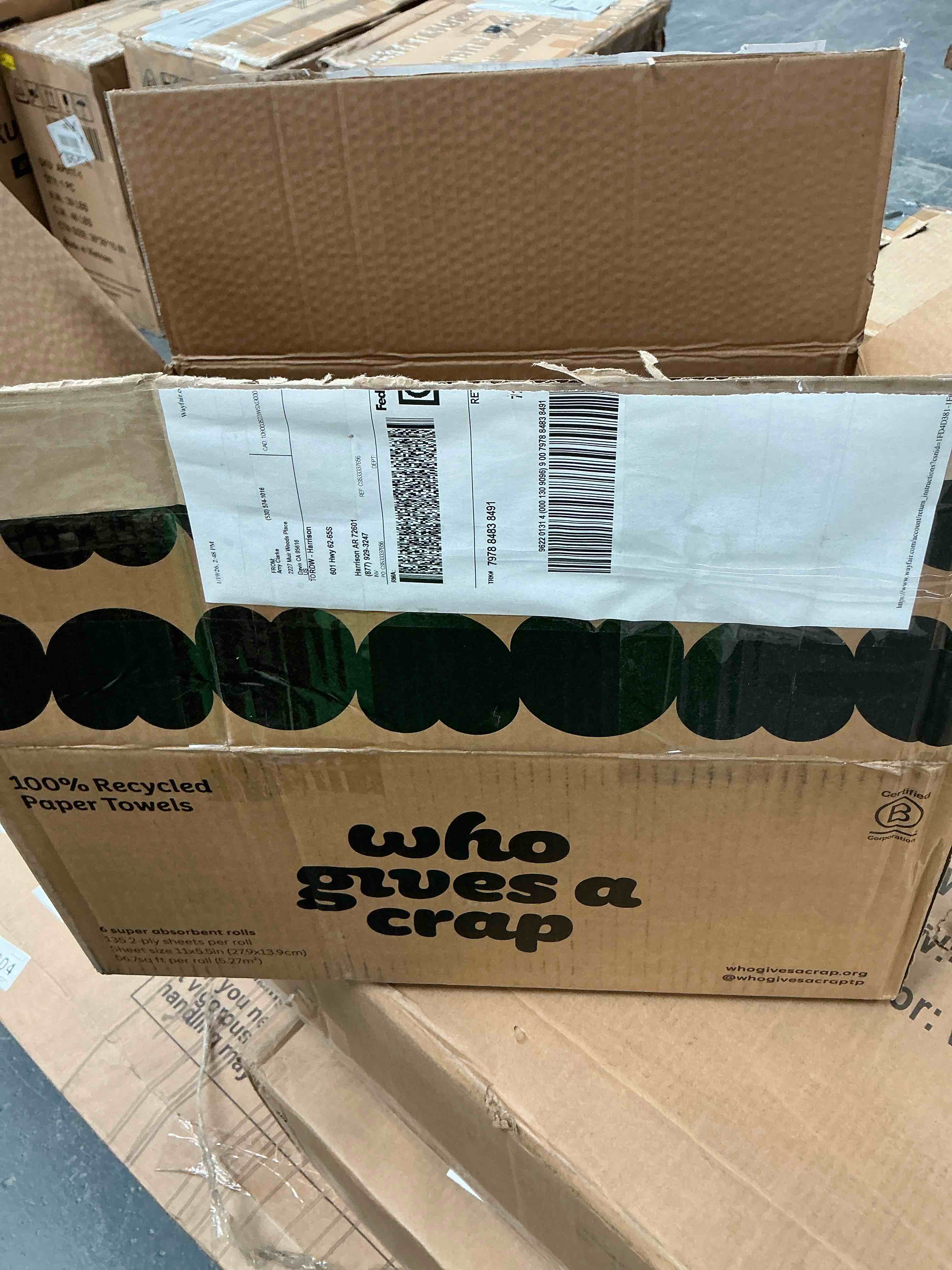 Condition photo showing Good Condition for FULL SIZE SLEEP TENT