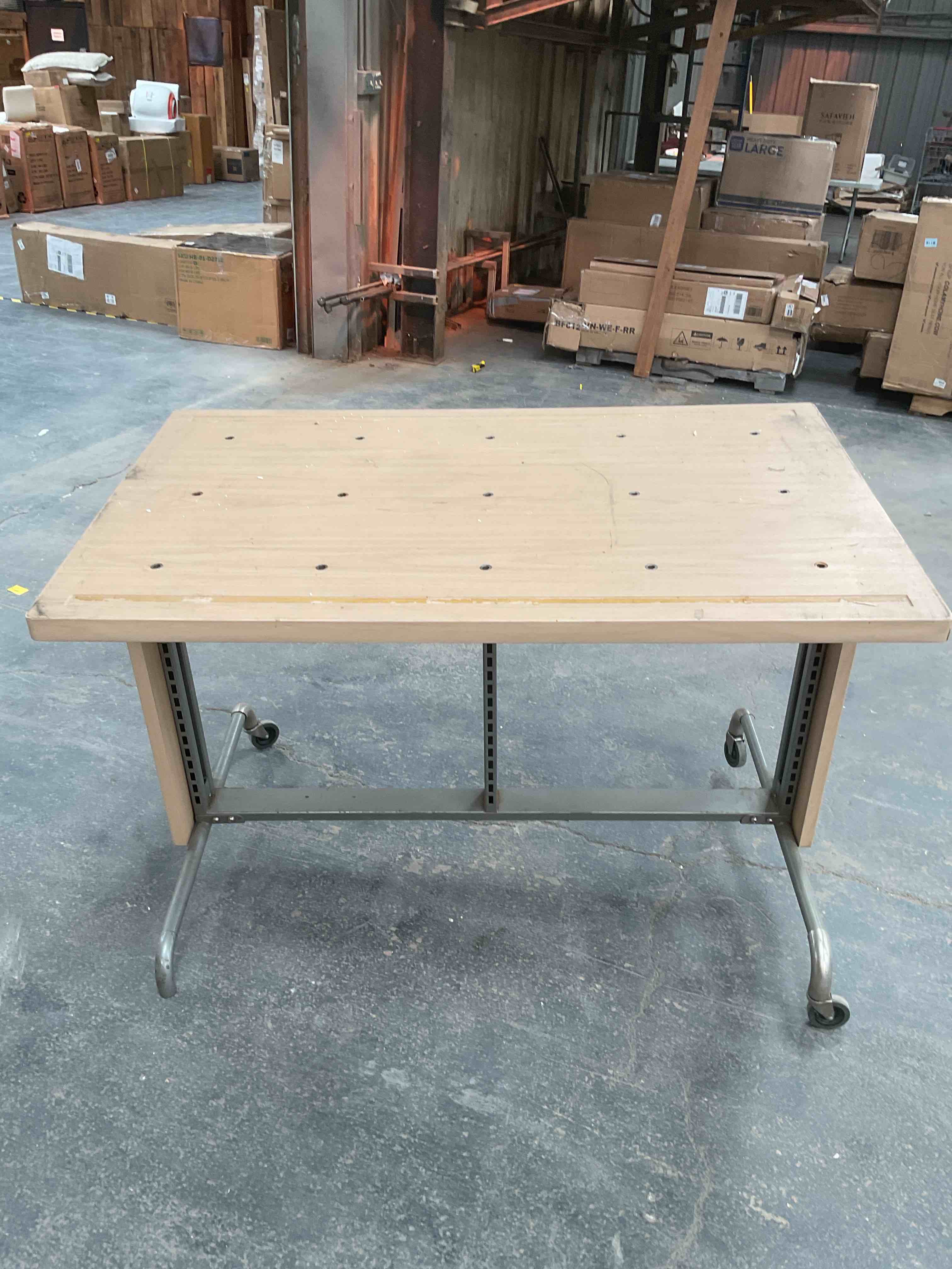 Condition photo showing Good Condition for ROLLING TABLE HAS ONE WHEEL MISSING