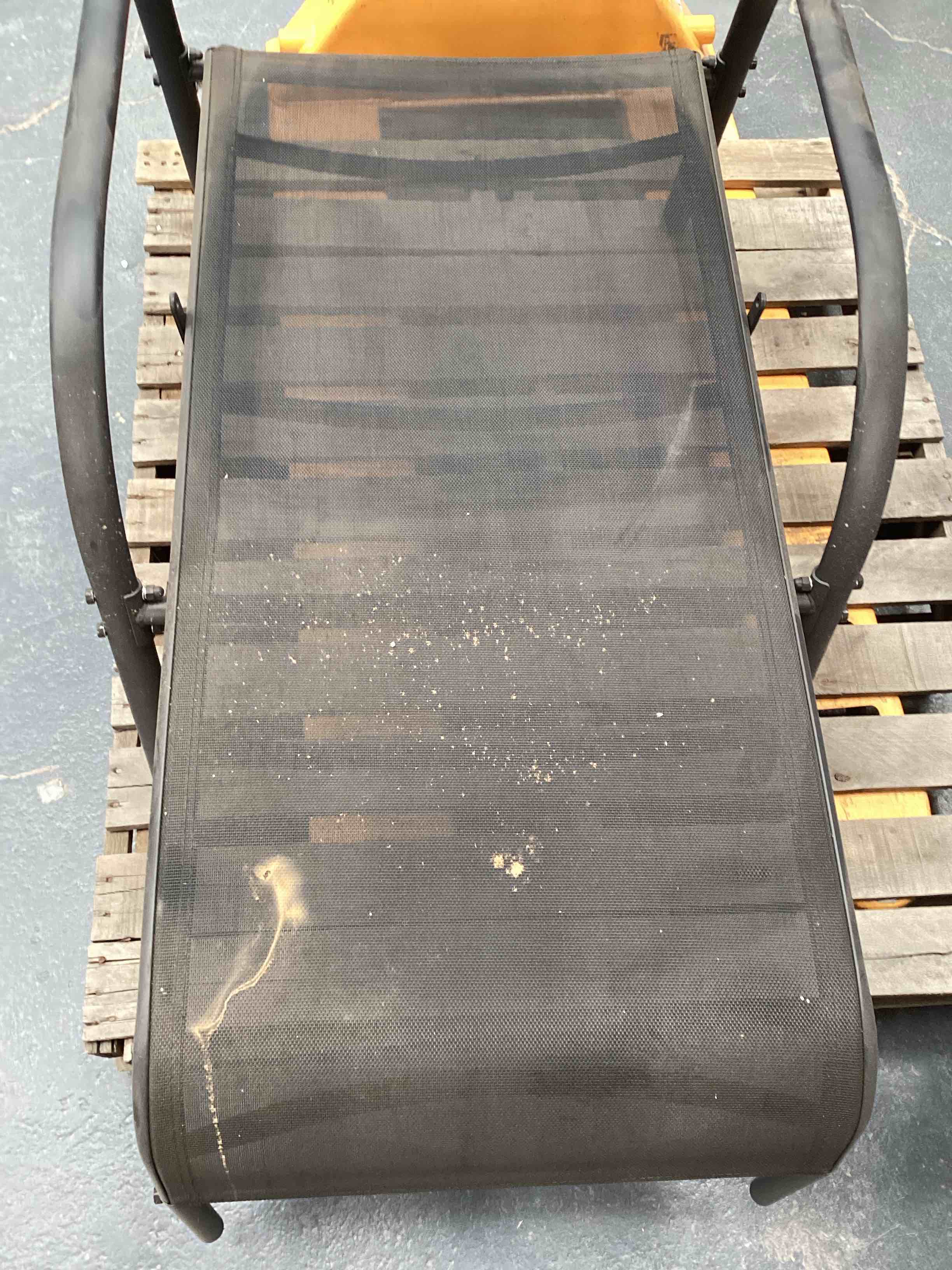 Condition photo showing Good Condition for incomplete missing back