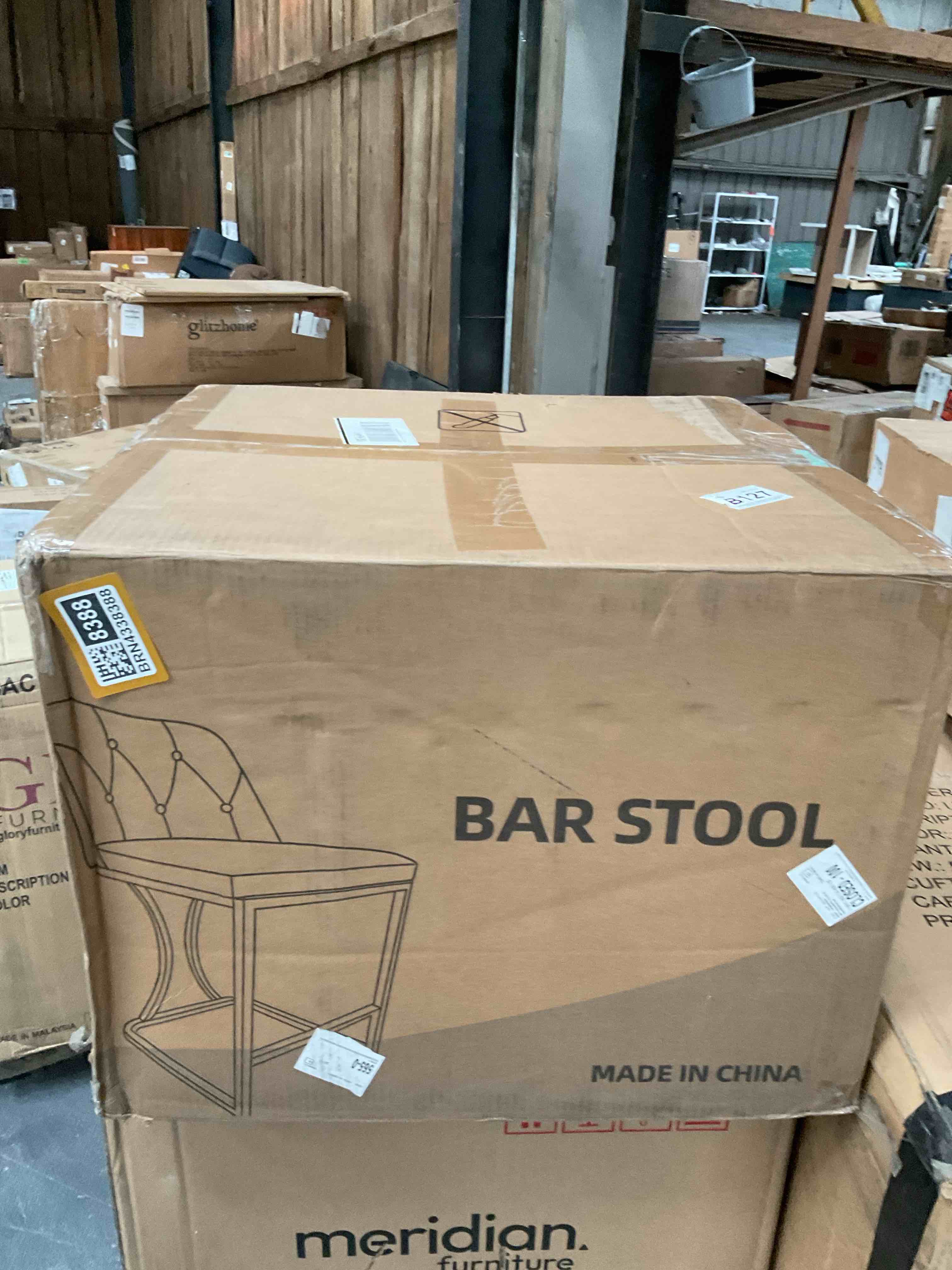 Condition photo showing Good Condition for 24" Counter Height Bar Stools with Back Kitchen Island Stools