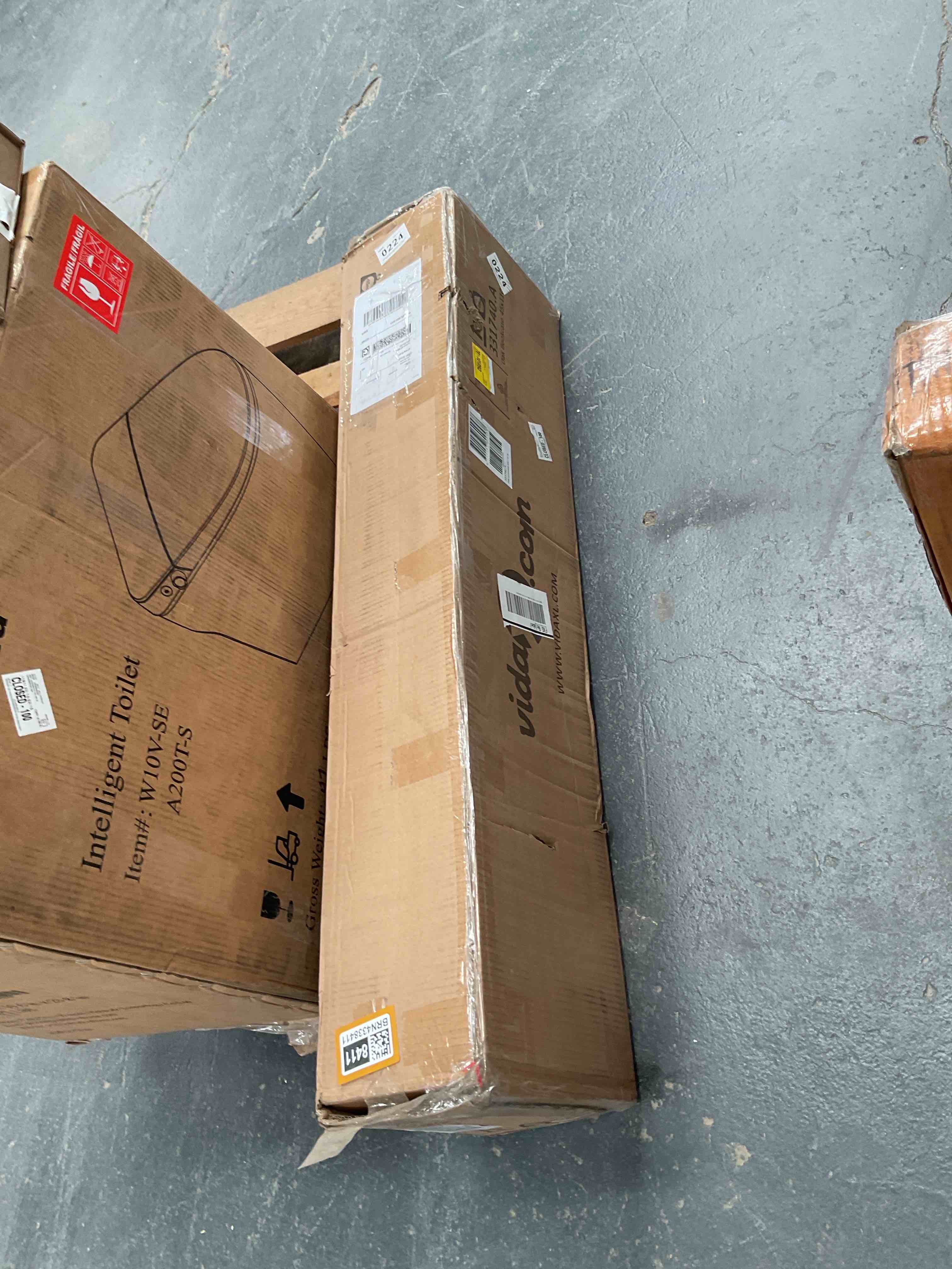 Condition photo showing Good Condition for Bookshelf Wall Bookcase Decor Standing Shelves Solid Oak Wood